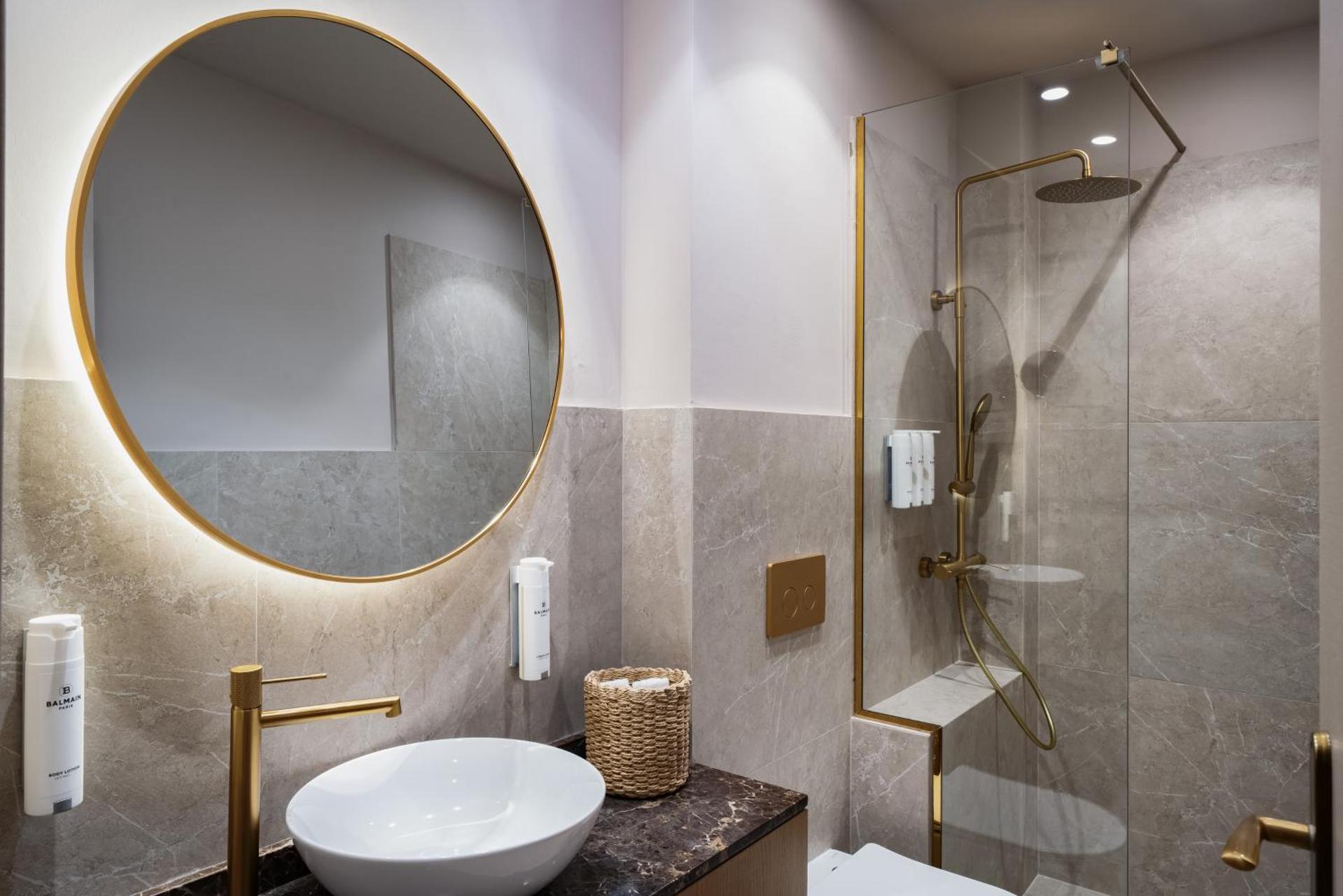 Num Suites & Lofts Athens - Photo 97