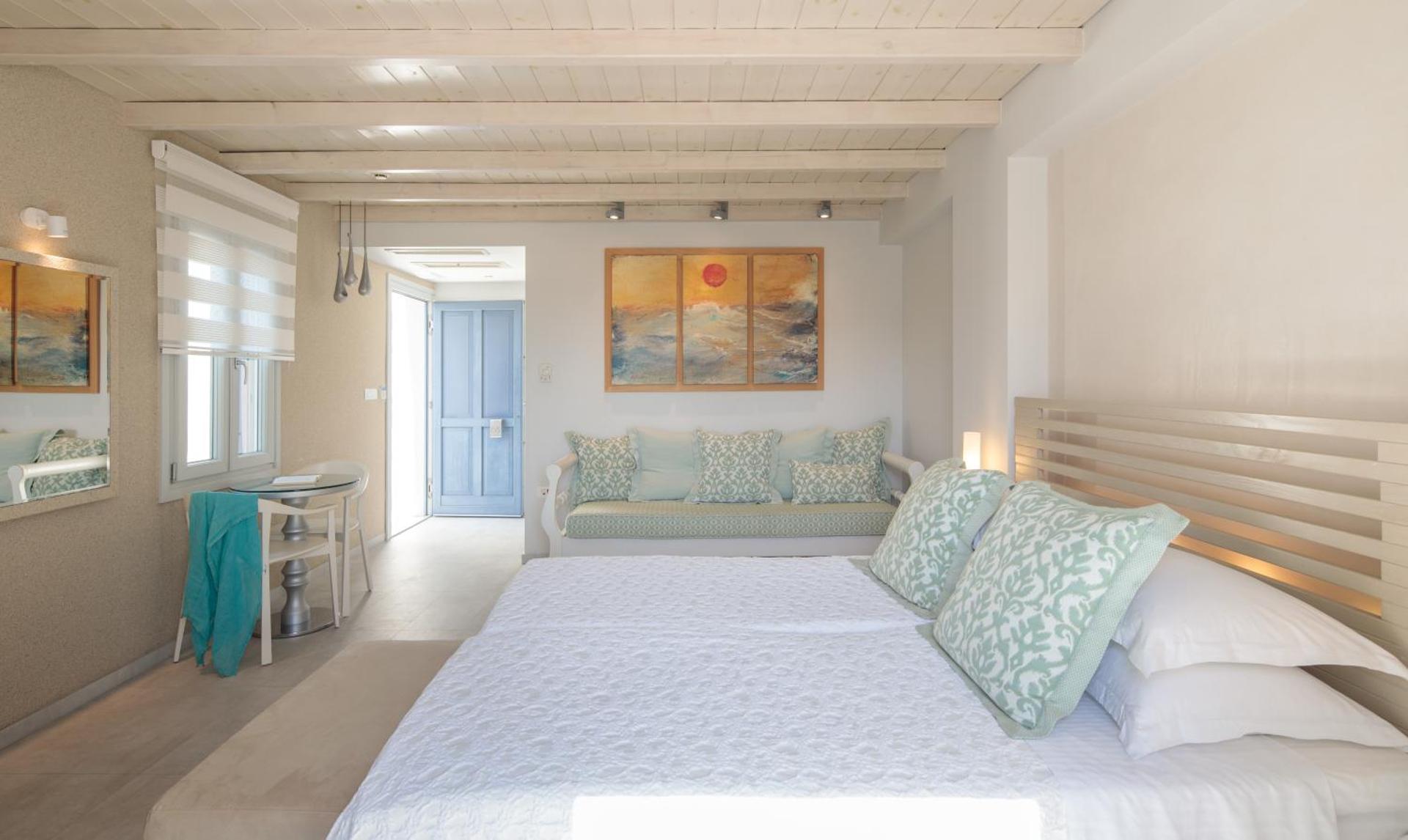 Iria Beach Art Hotel - Photo 63