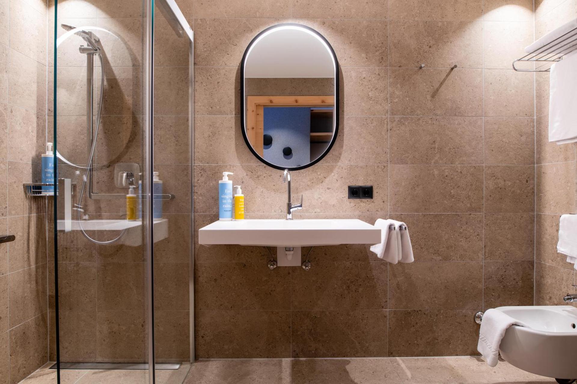 Hotel Rudolf - Photo 44