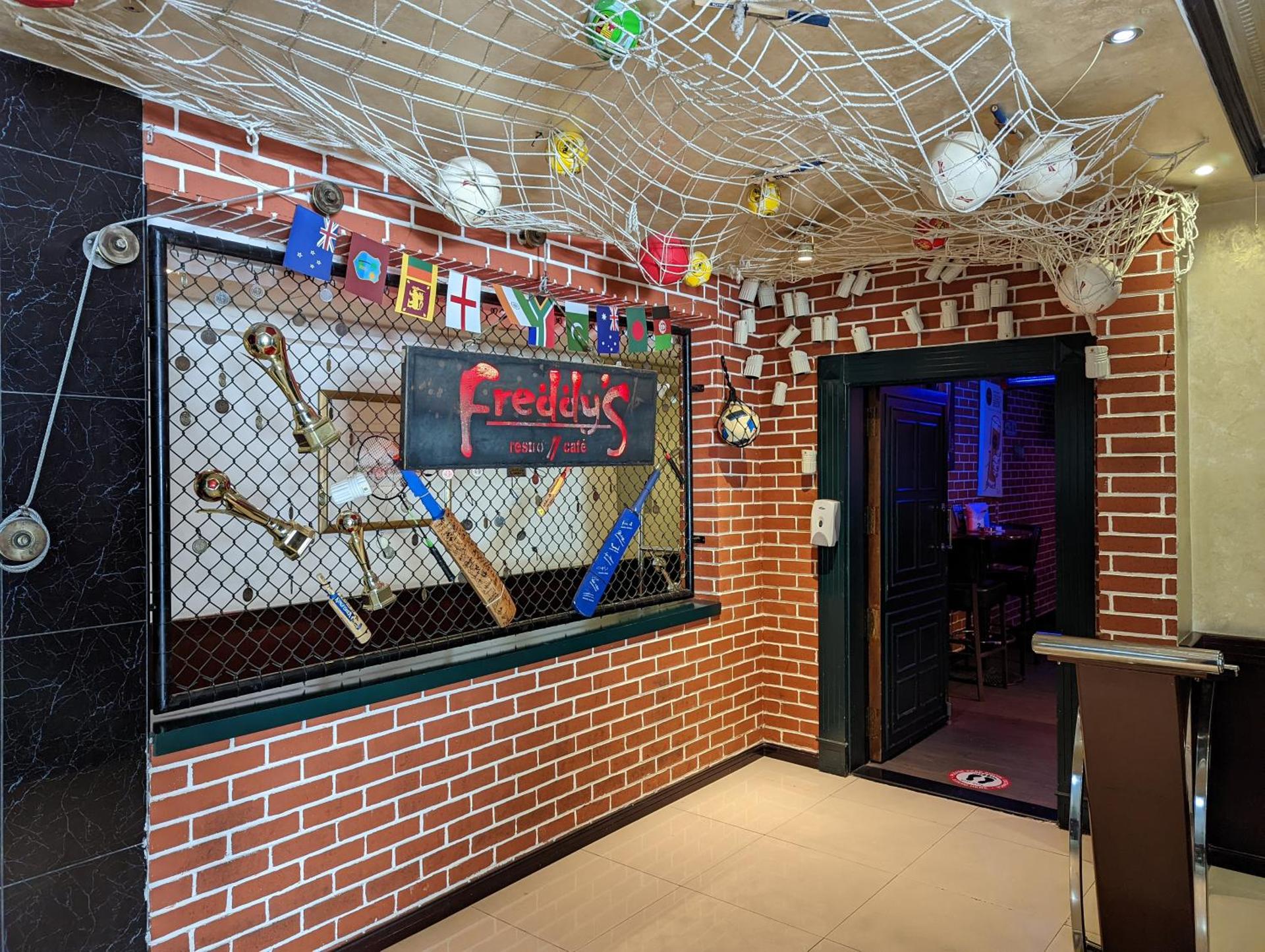 Fortune Karama Hotel - Photo 2