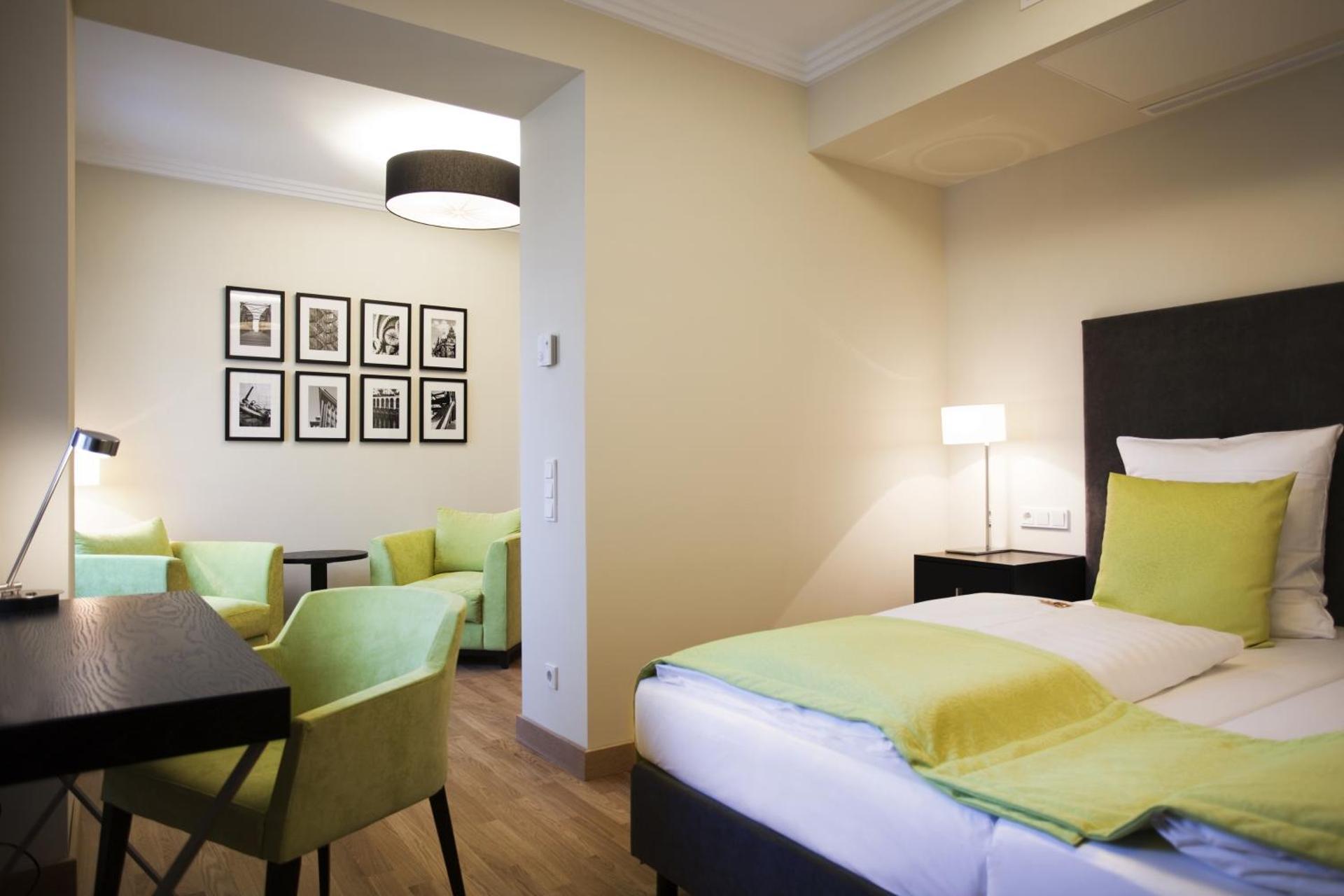 Hotel Hamburger Hof - Photo 49