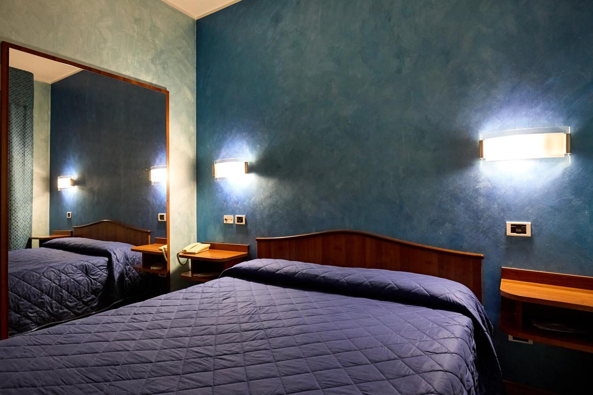 HOTEL PARADISO - Photo 24