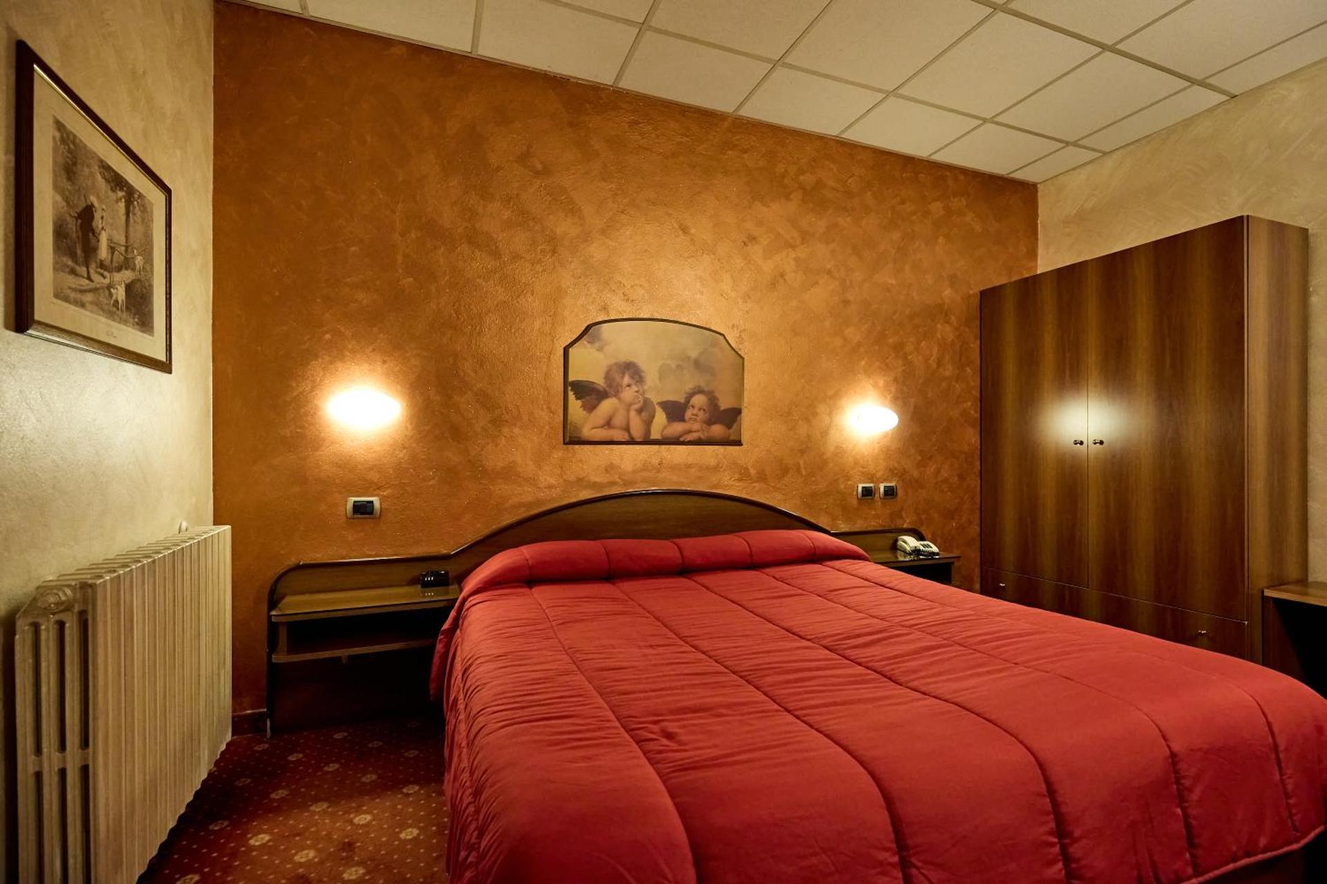 HOTEL PARADISO - Photo 4