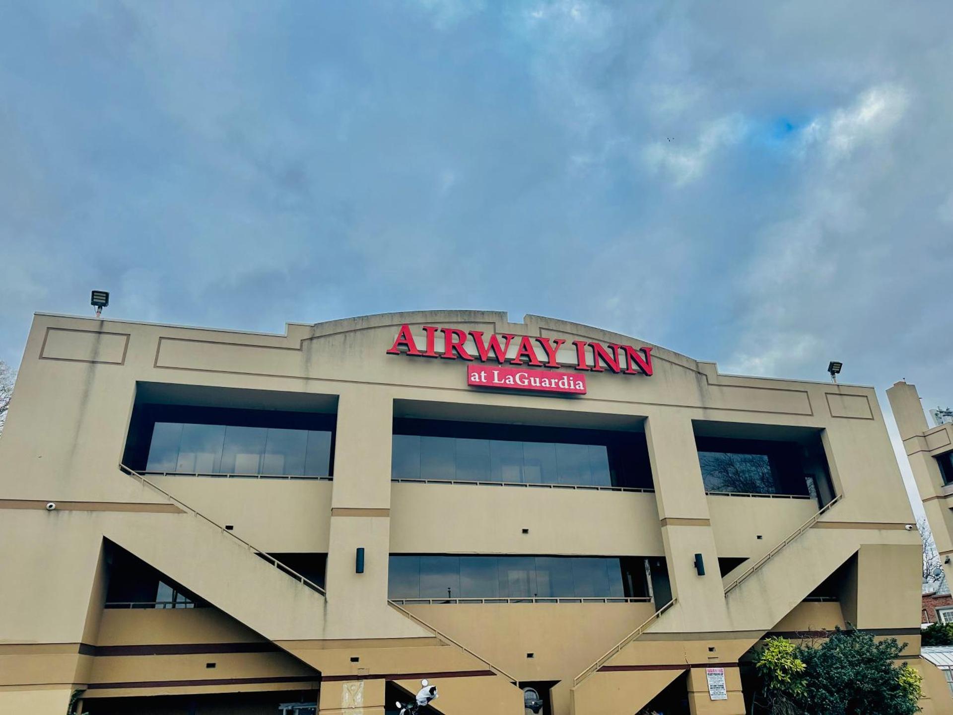 Airway Inn - Photo 9