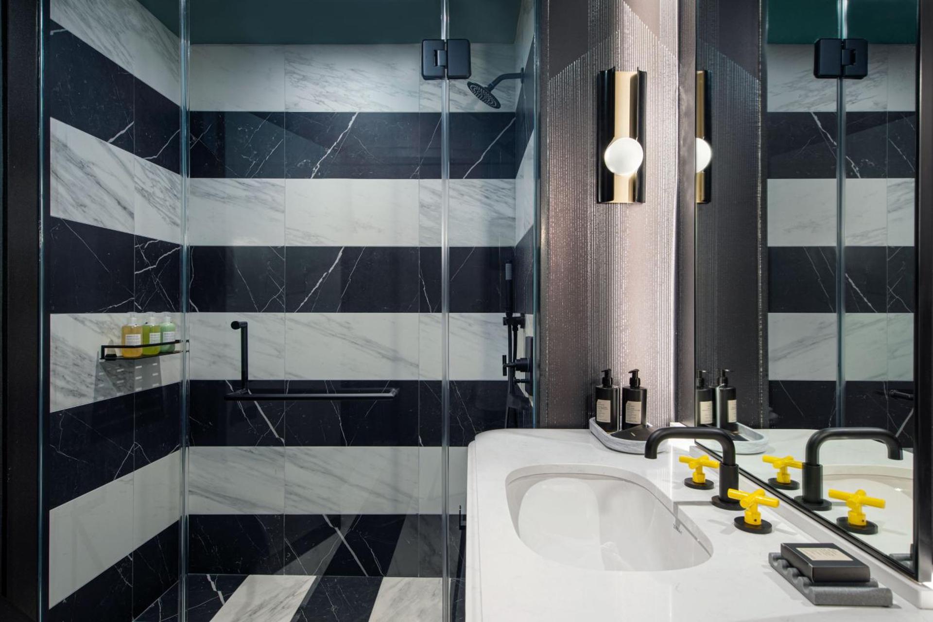 W New York - Union Square - Photo 15