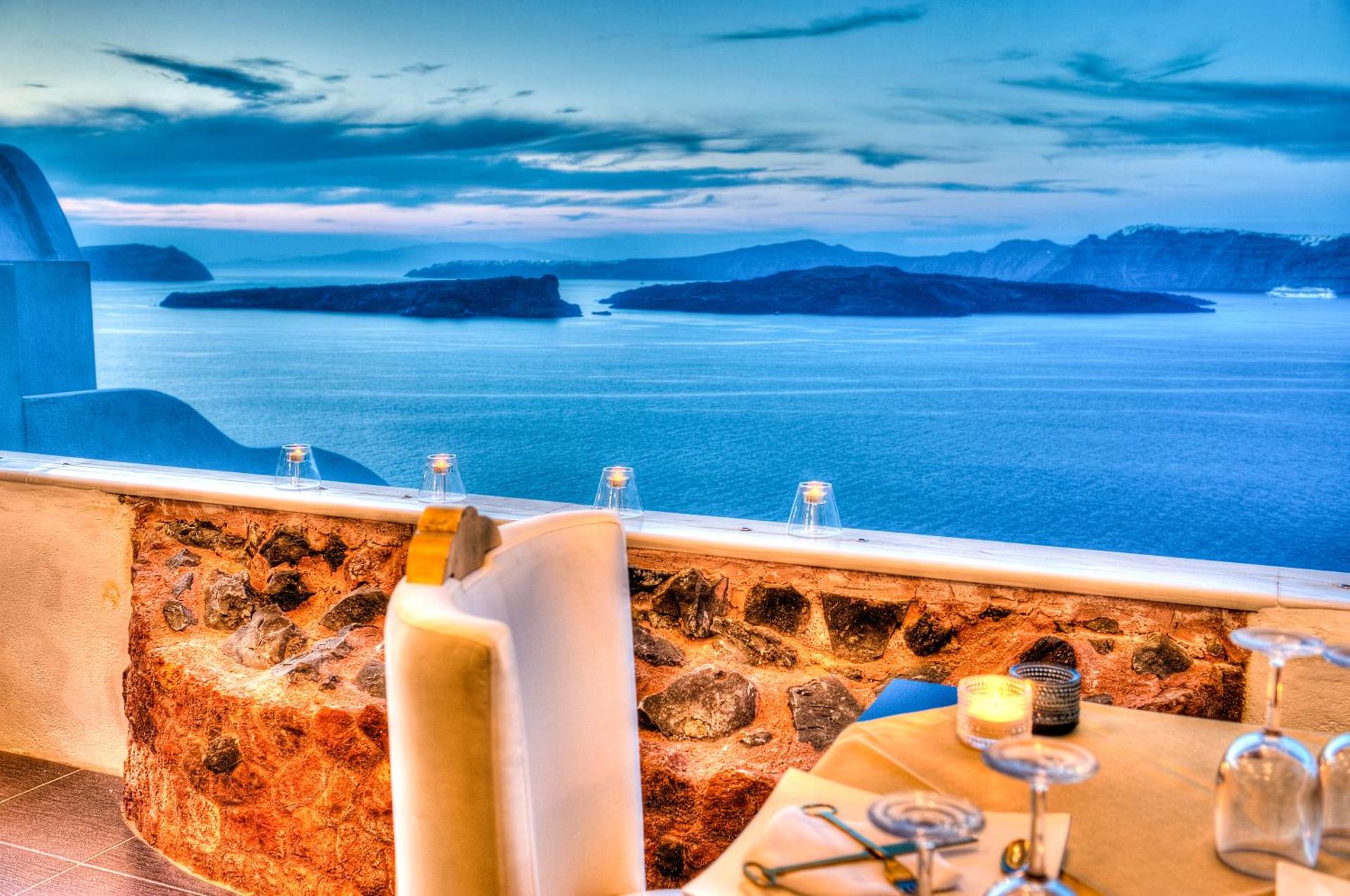 Astarte Suites - Photo 2