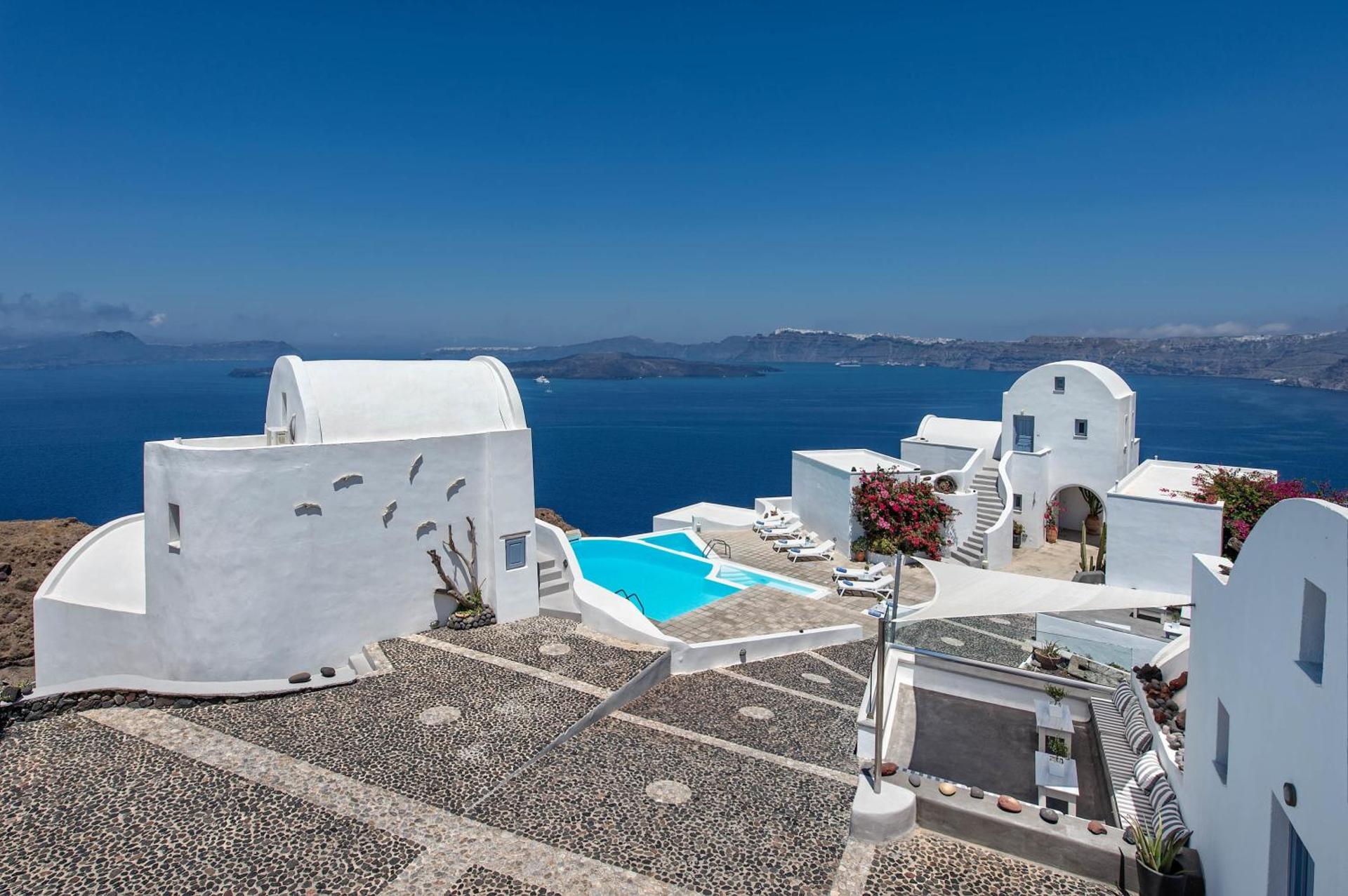 Apanemo Hotel & Suites - Photo 106