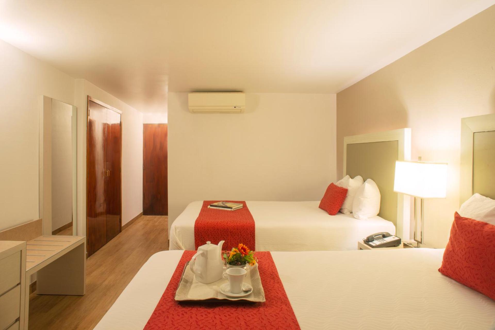 Stanza Hotel - Photo 43