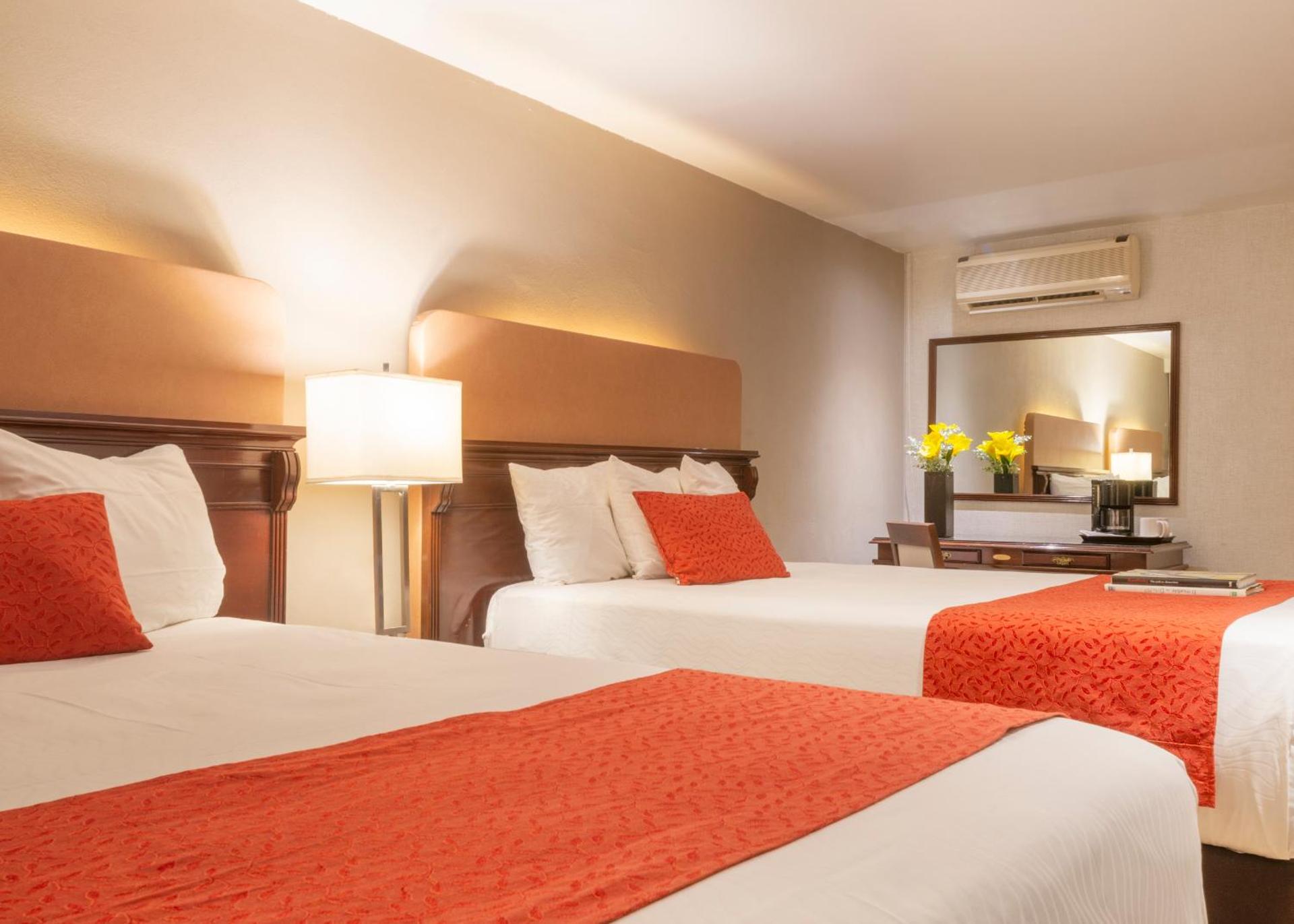 Stanza Hotel - Photo 37