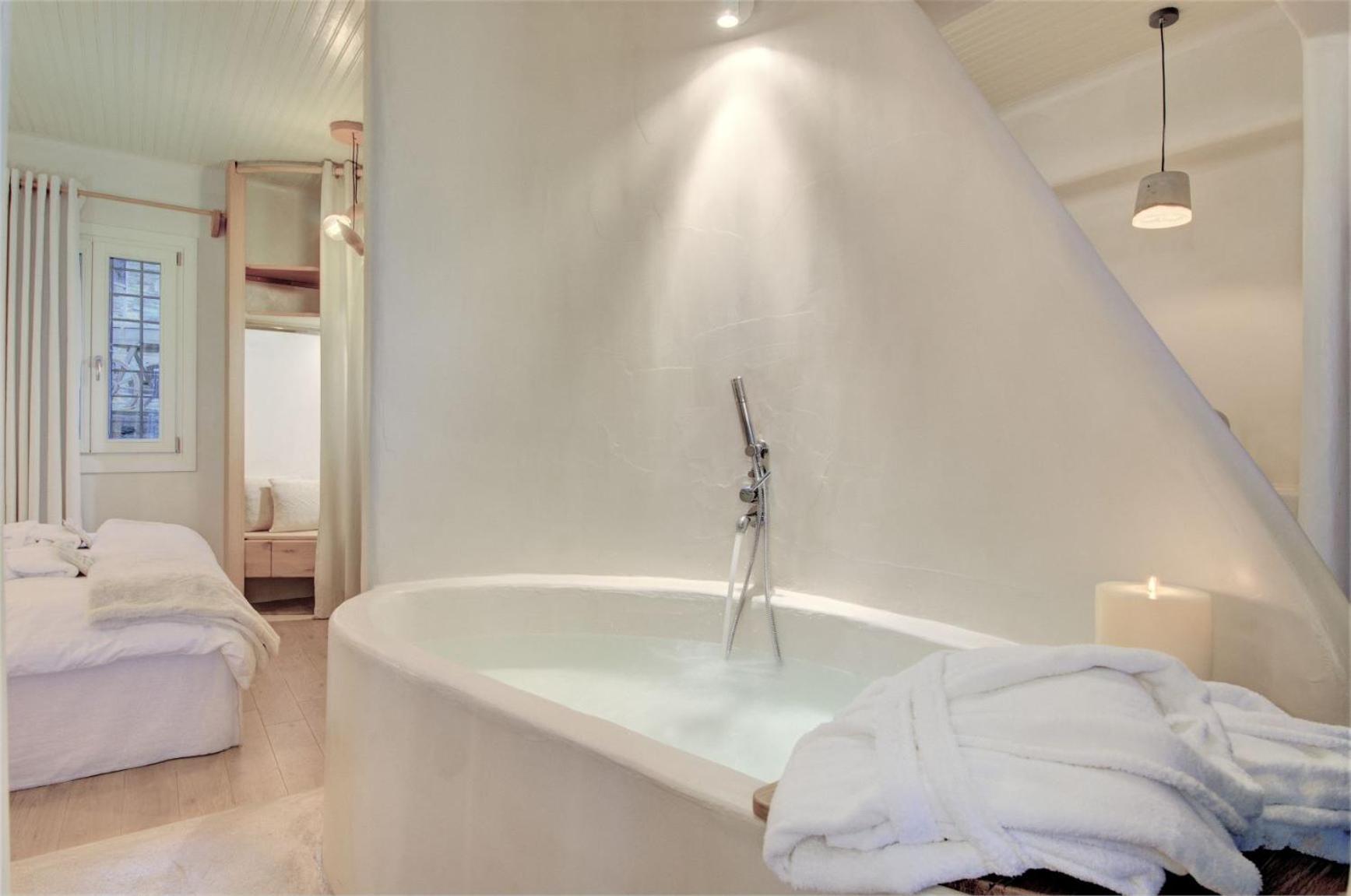 Agapitos Villas & Guesthouses - Photo 78