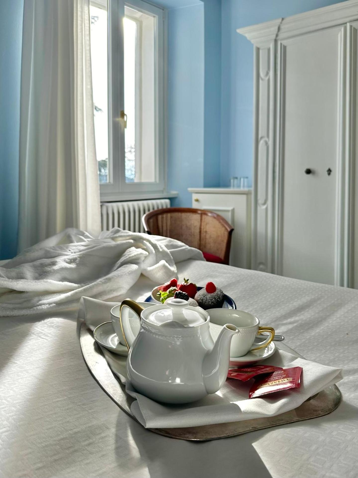 Hotel Riviera & Maximilian's - Photo 28