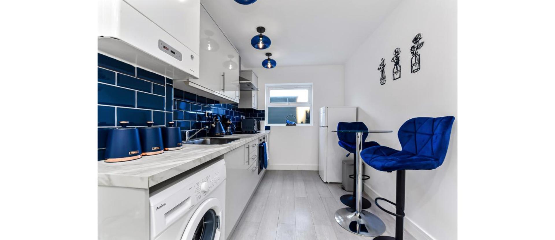 Comfortable and Stylish 1 BR flat - Sleeps 2 - Photo 12