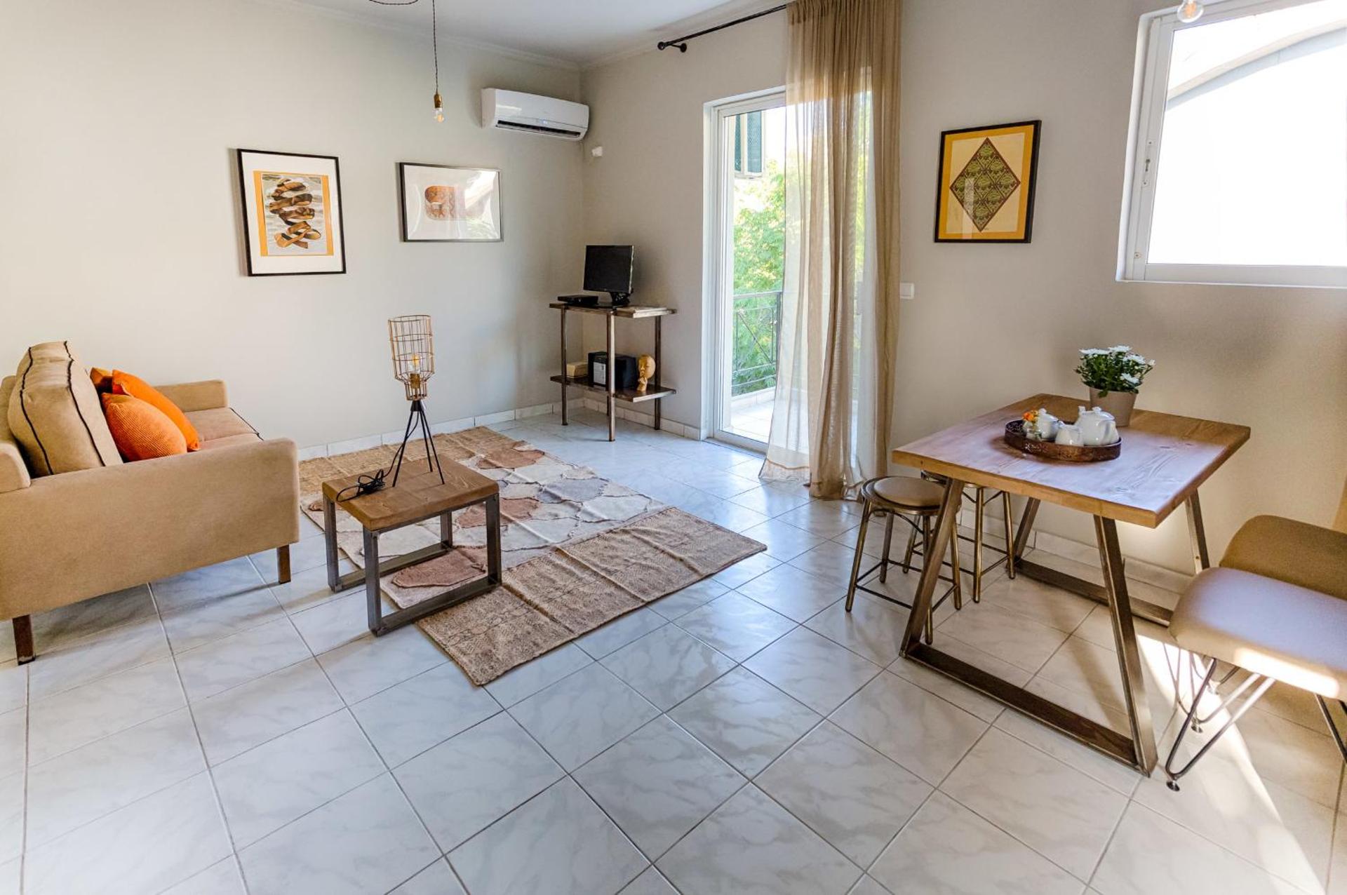 Deluxe Apartment - Photo 4