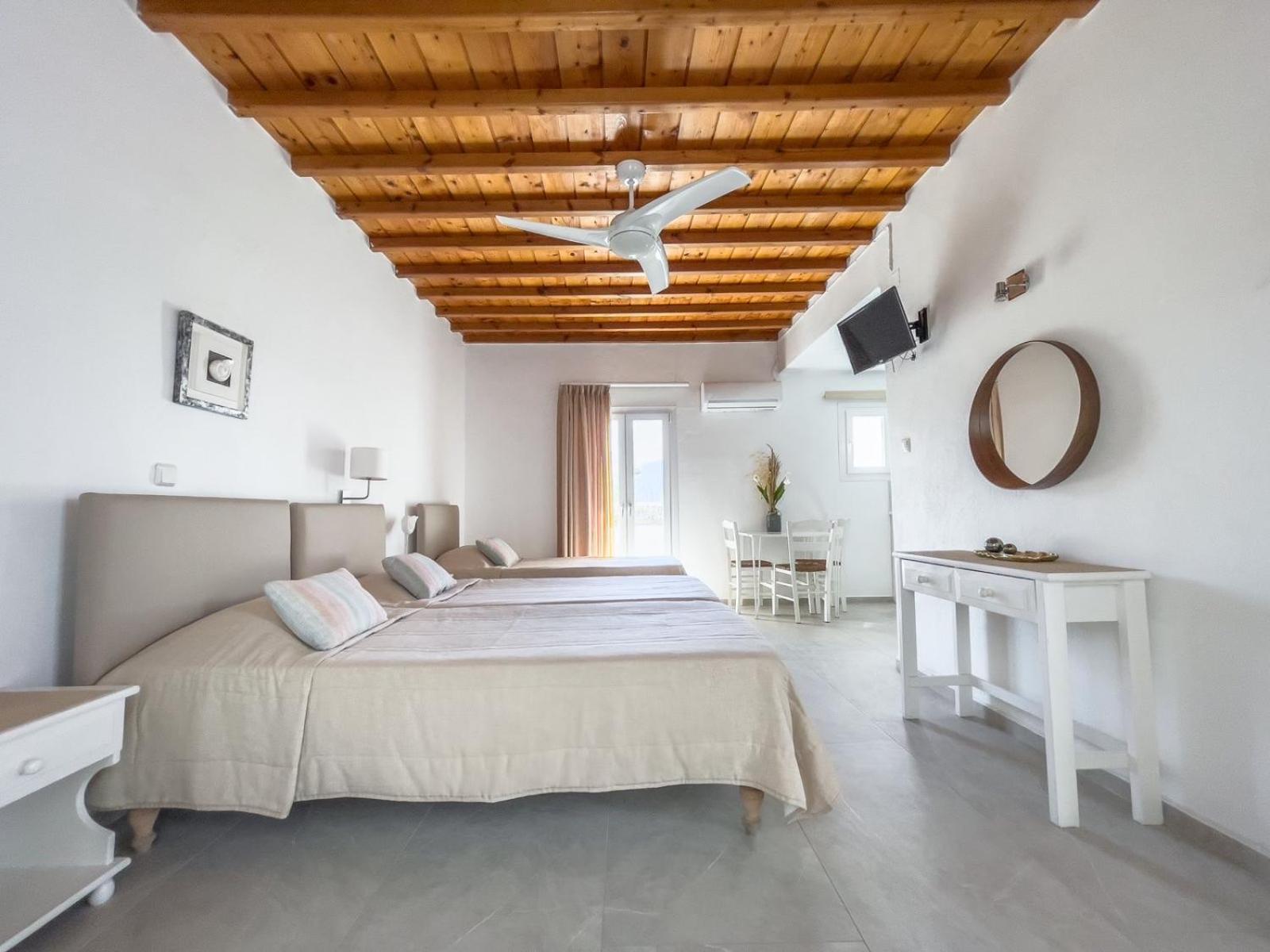 Twins Apartments By Mina - Photo 11