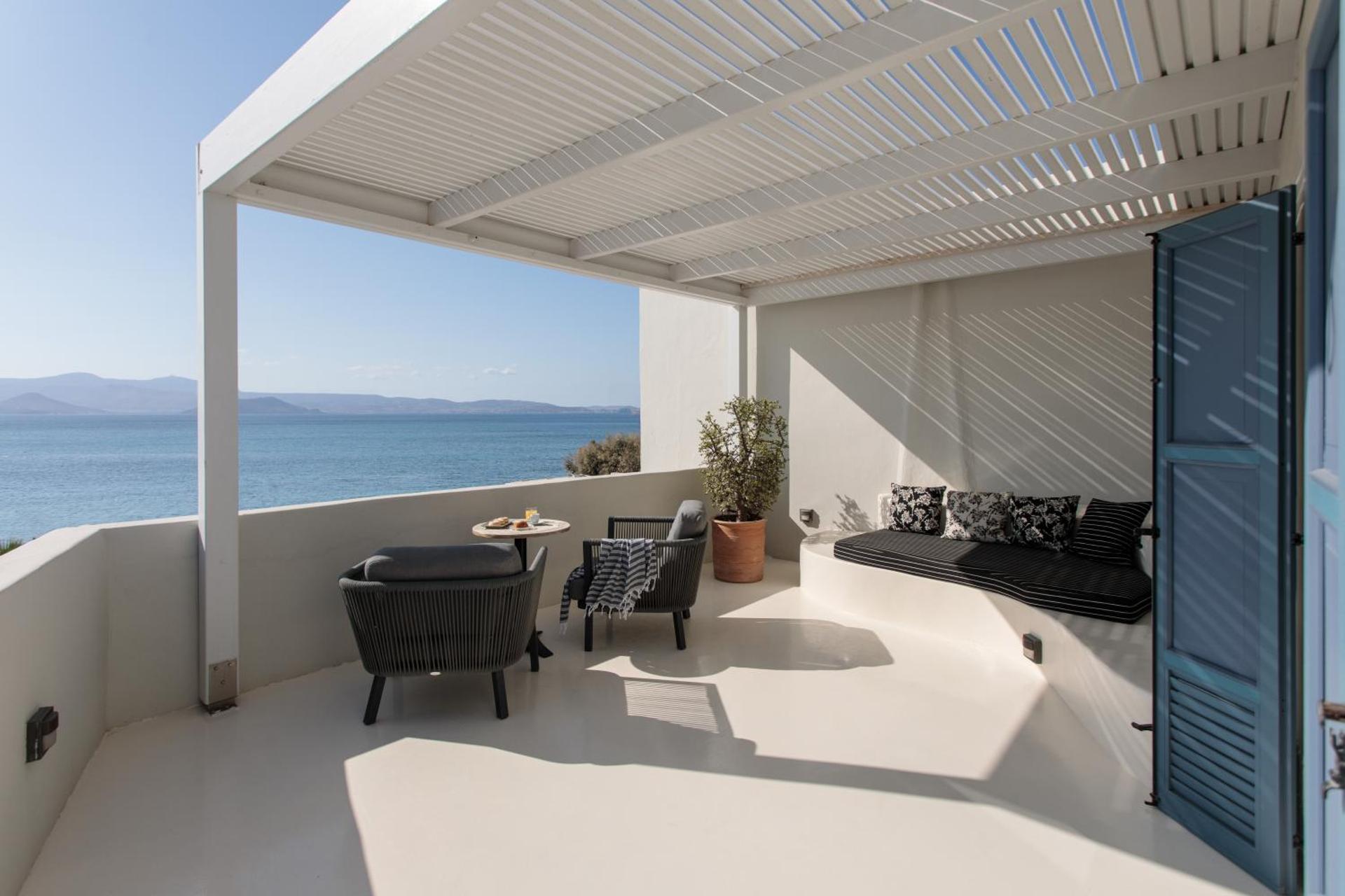 Iria Beach Art Hotel - Photo 80