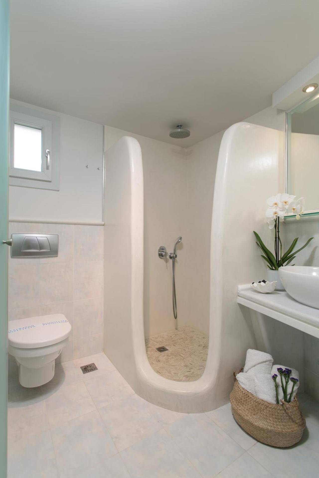Iria Beach Art Hotel - Photo 27