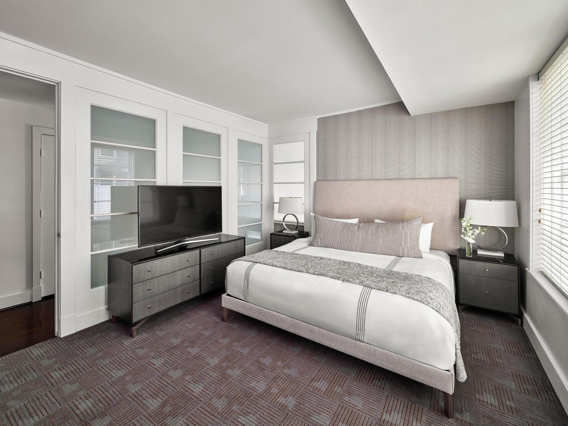 AKA White House - Photo 17