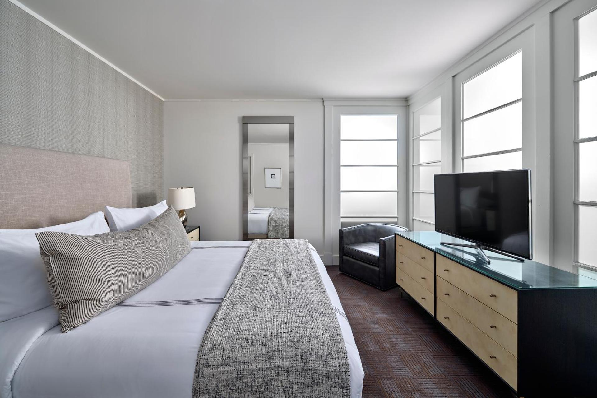 AKA White House - Photo 30