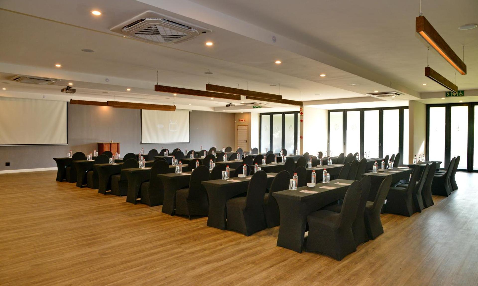 Seasons Golf, Leisure, Spa - Photo 162