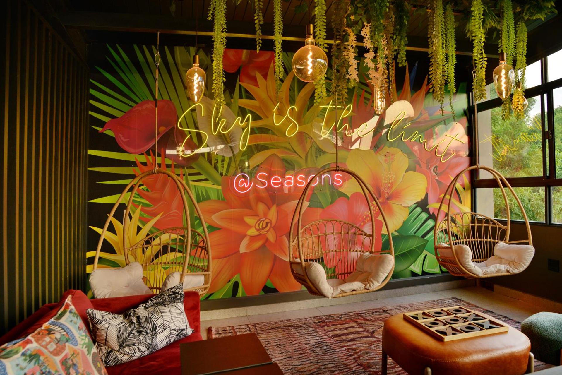 Seasons Golf, Leisure, Spa - Photo 184