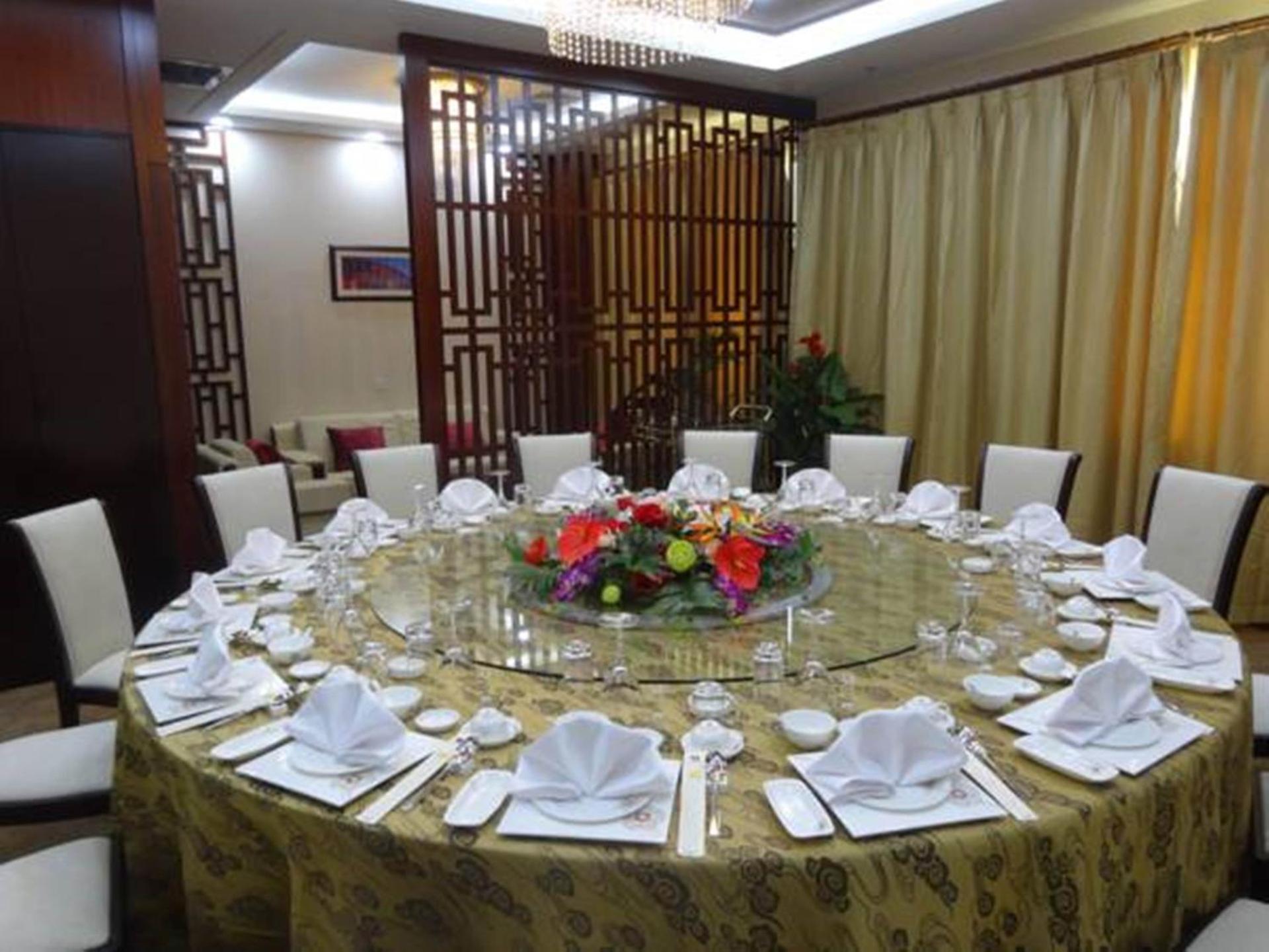 Soluxe Hotel Niamey - Photo 57