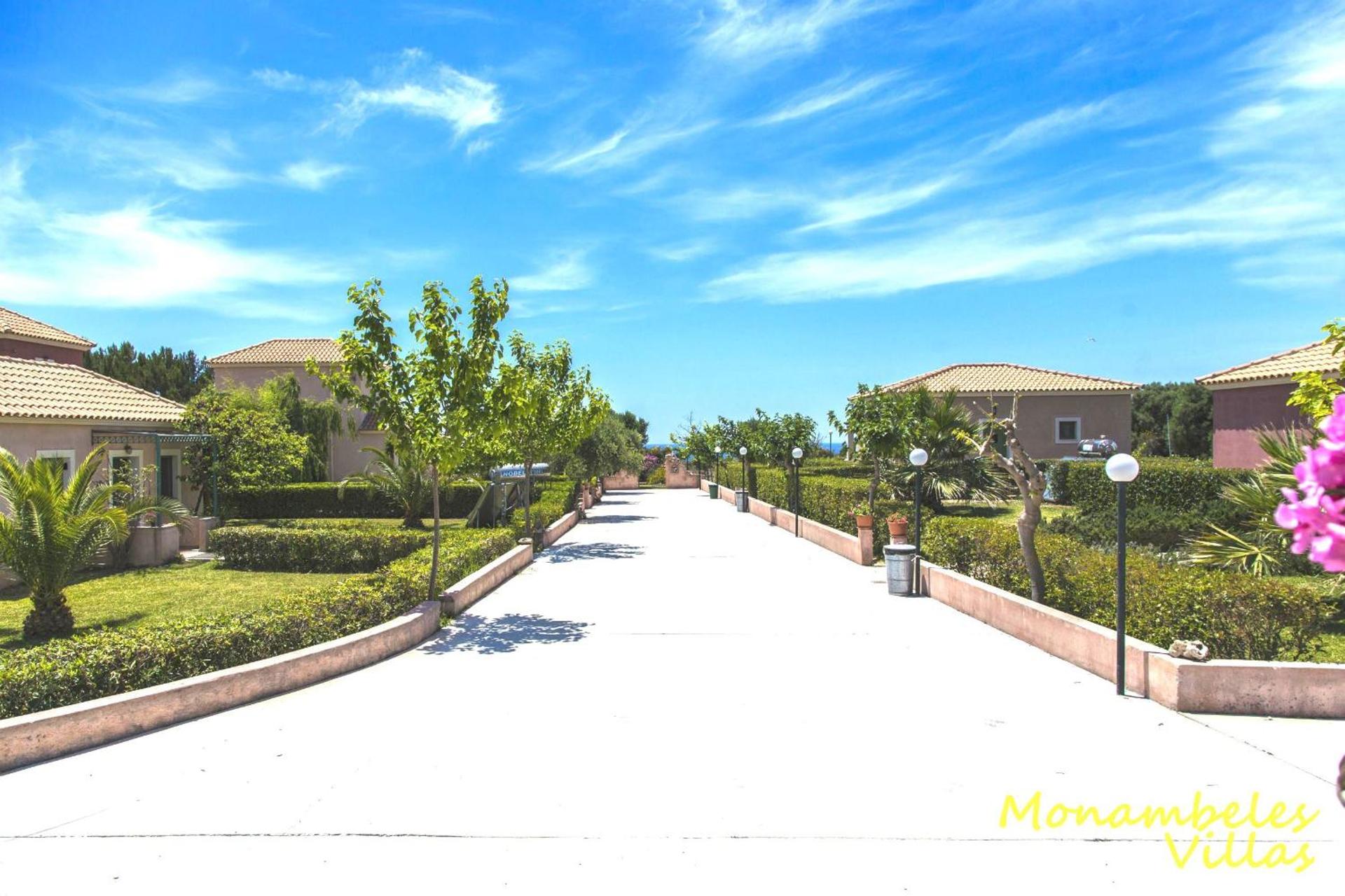 Monambeles Villas - Photo 77
