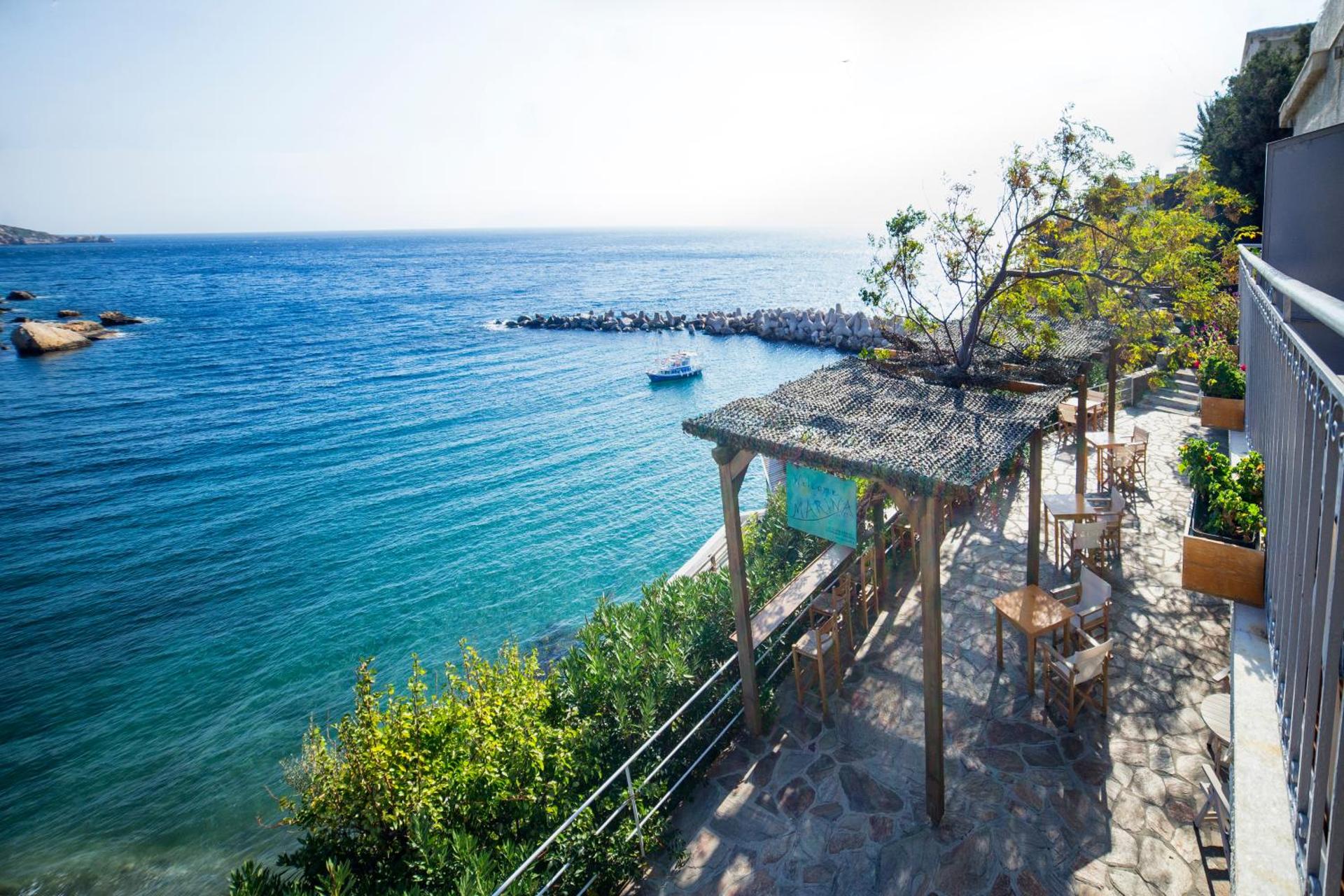 Marina Hotel - Photo 7