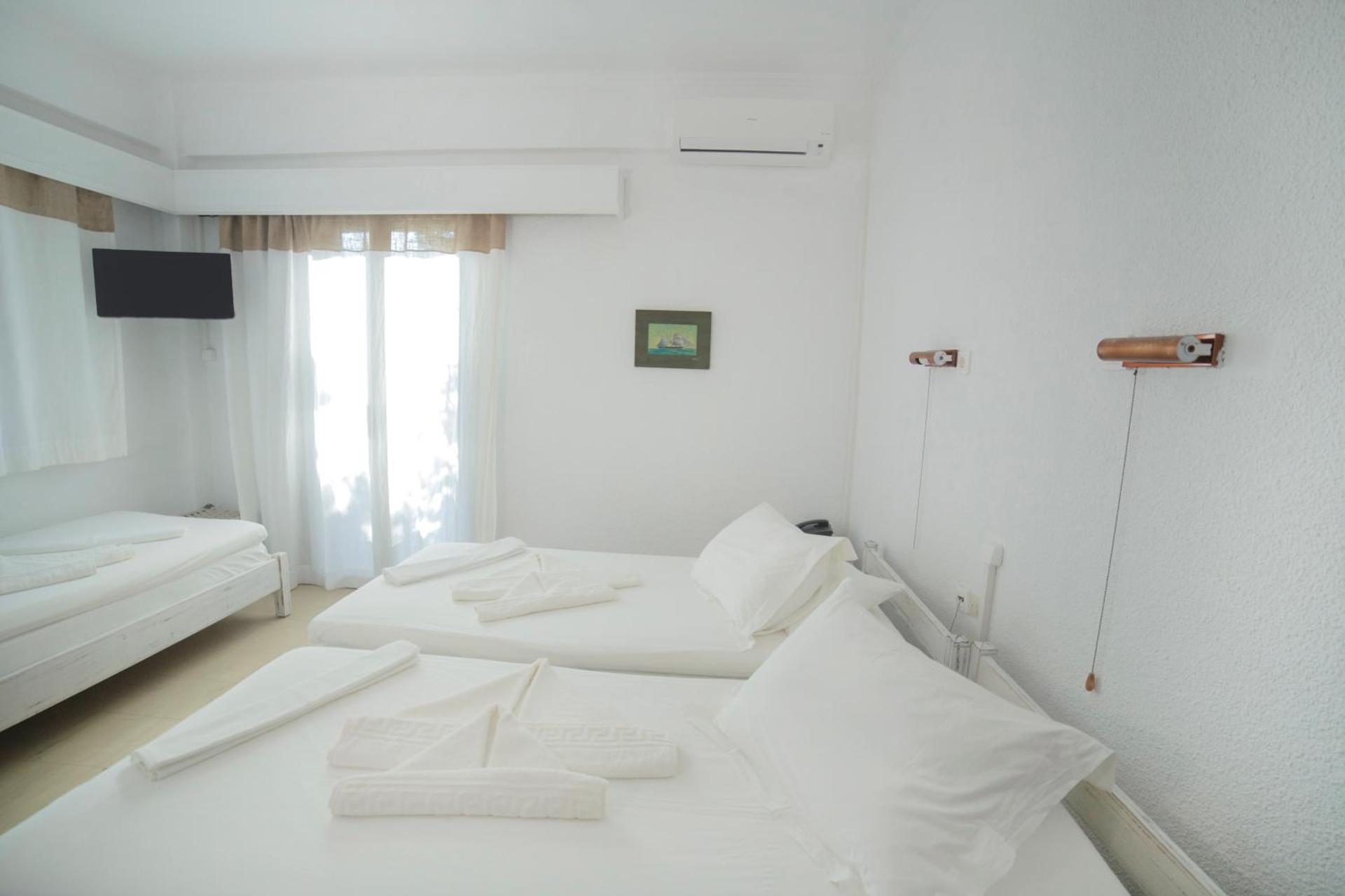 Marina Hotel - Photo 37