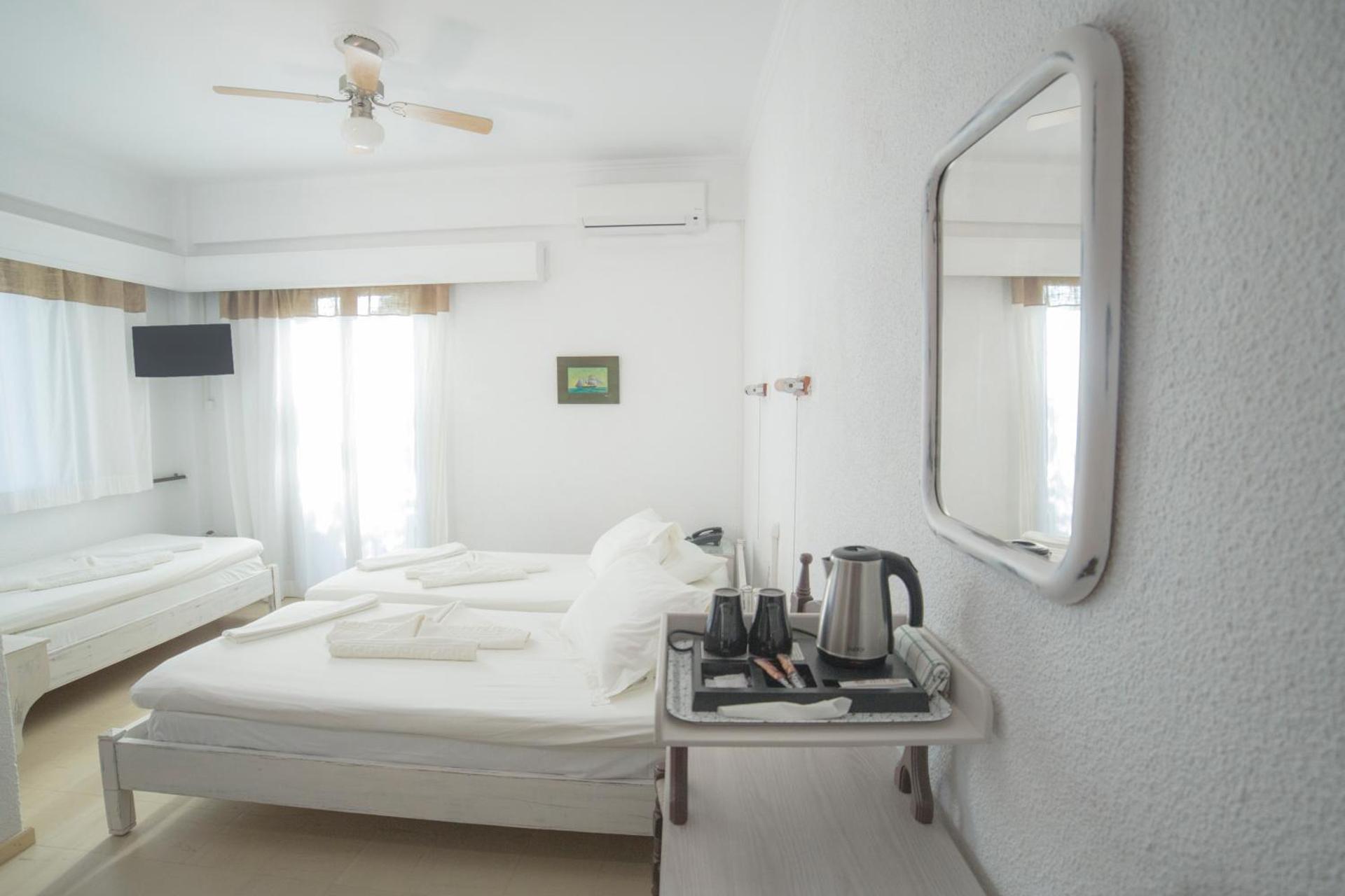 Marina Hotel - Photo 29