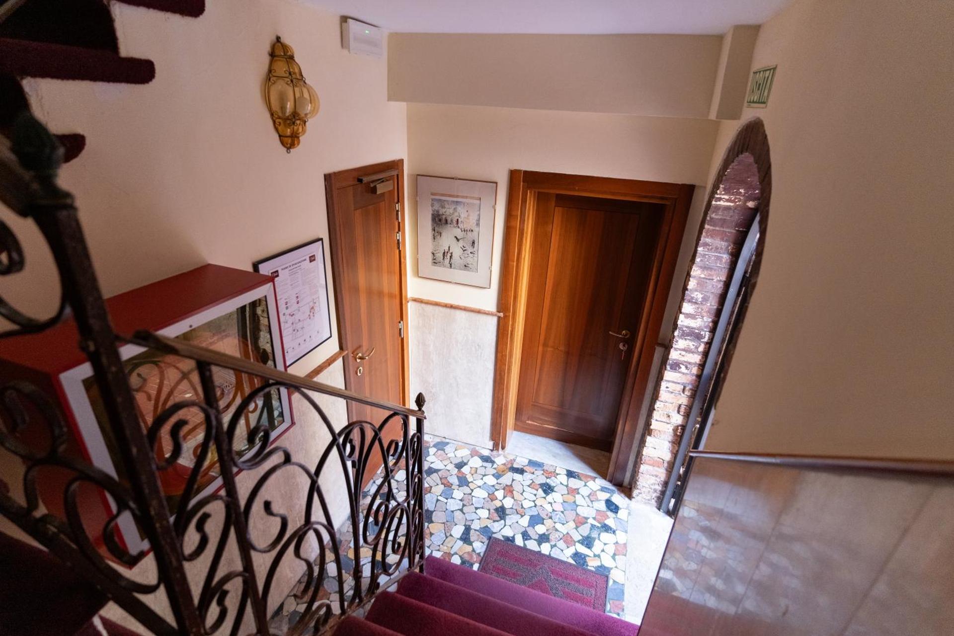 Hotel Tivoli - Photo 71