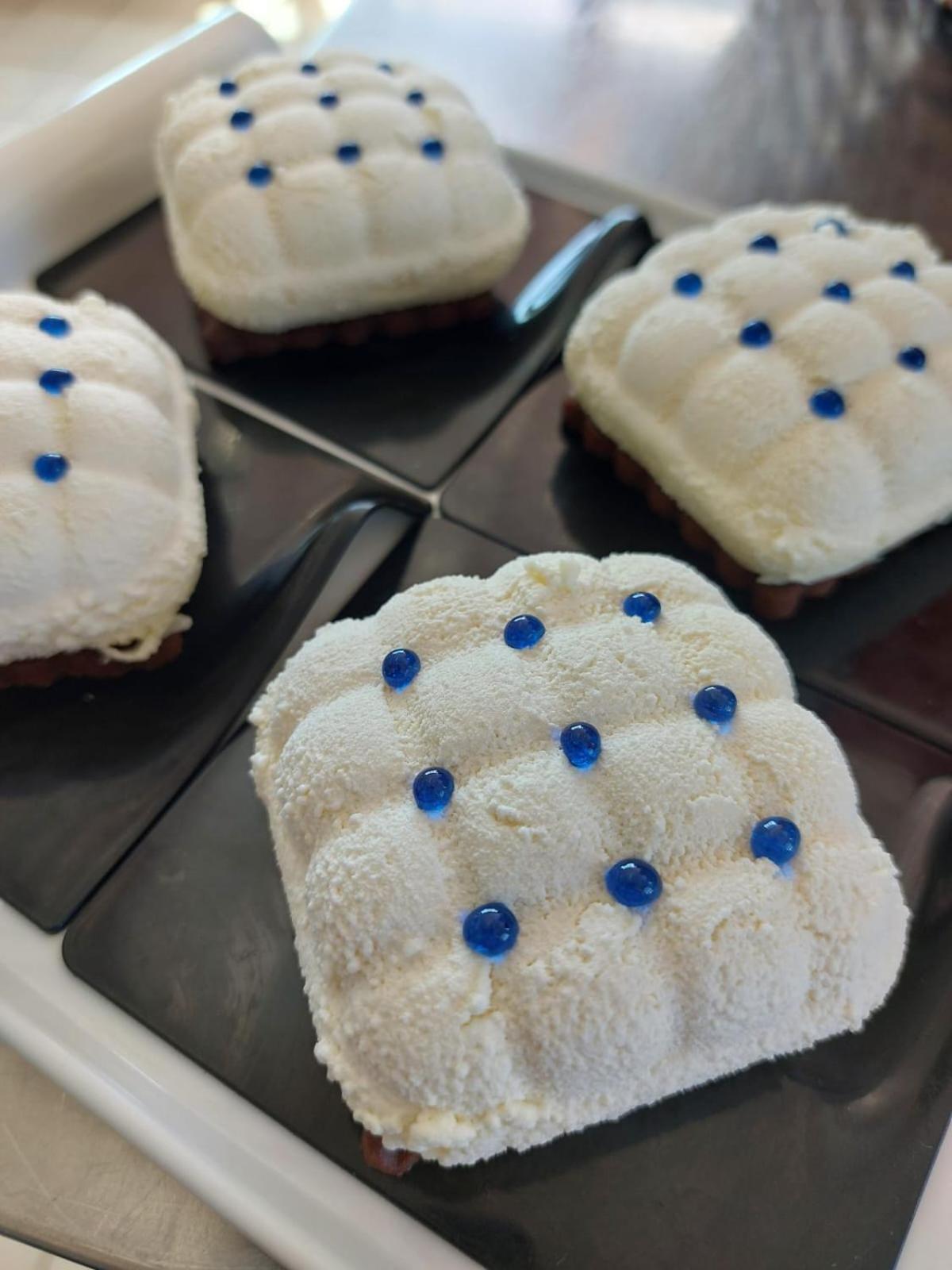 White Hotel - Photo 123