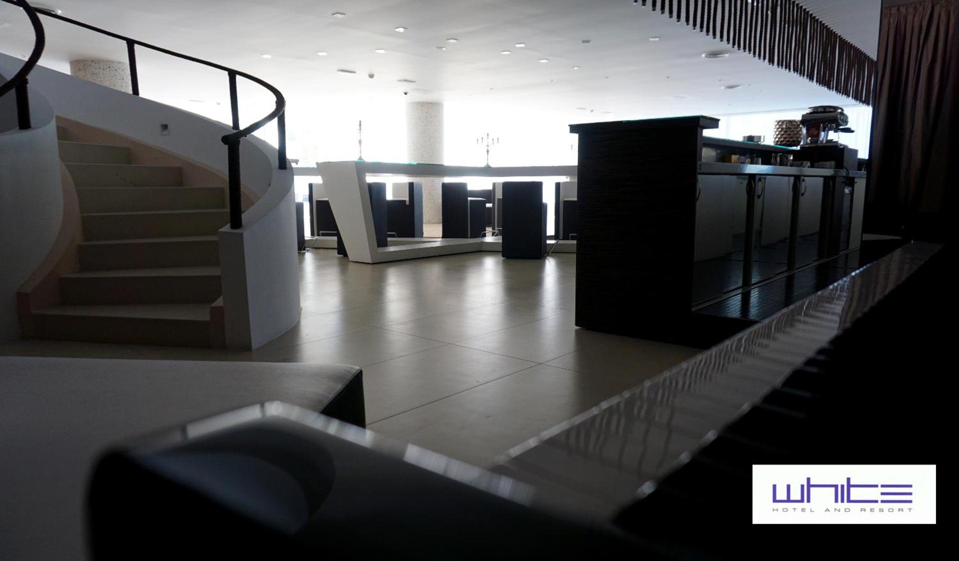 White Hotel - Photo 85