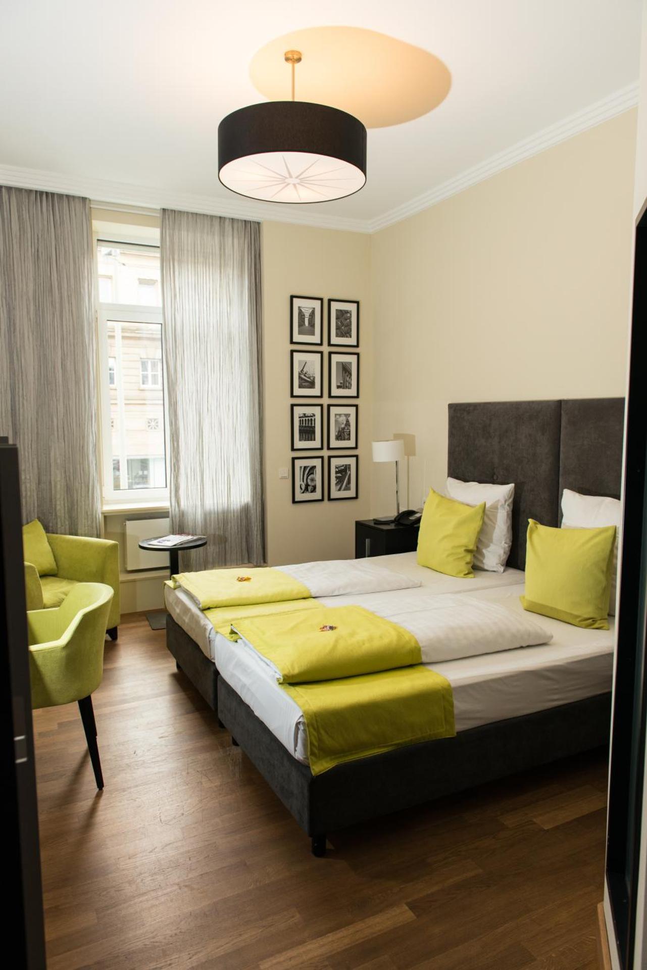 Hotel Hamburger Hof - Photo 53