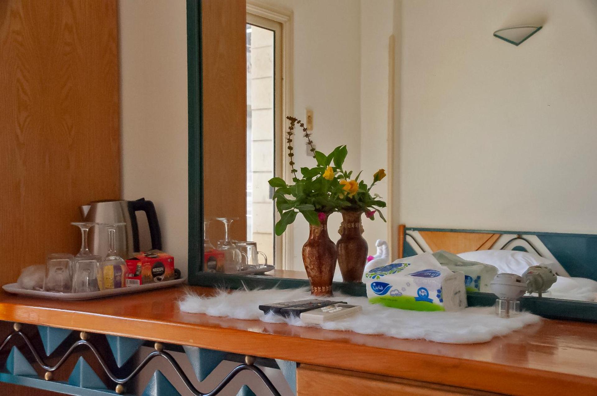 New Memnon Hotel - Photo 20