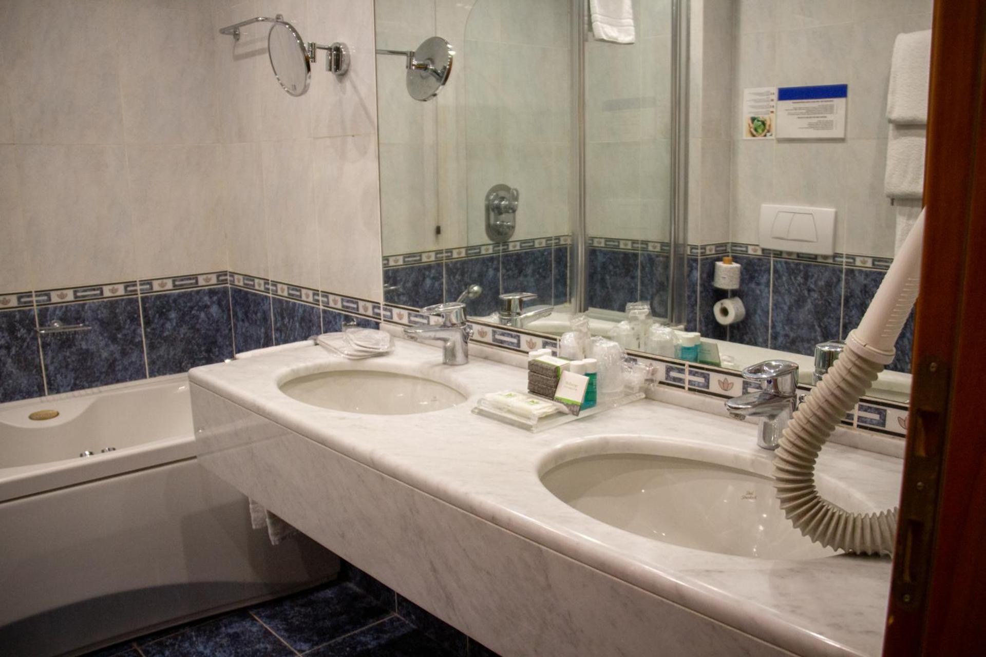 Pacific Hotel Fortino - Photo 109