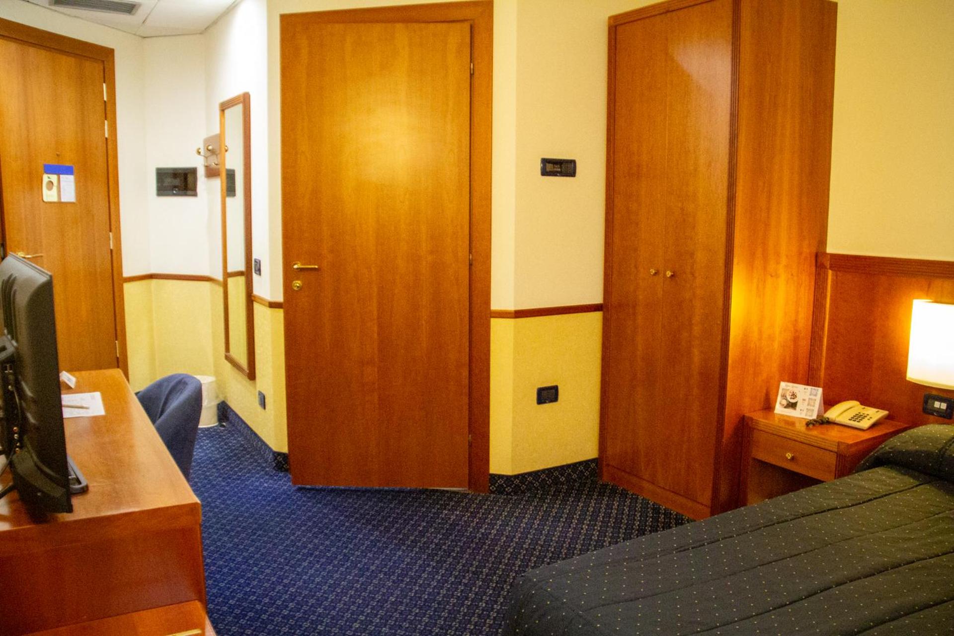 Pacific Hotel Fortino - Photo 162