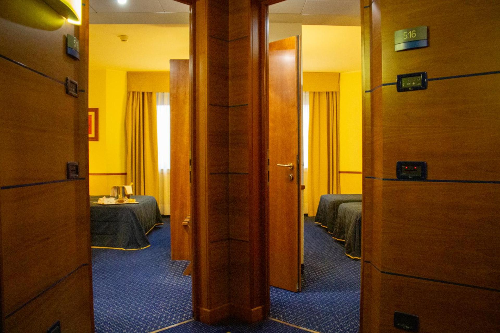 Pacific Hotel Fortino - Photo 171