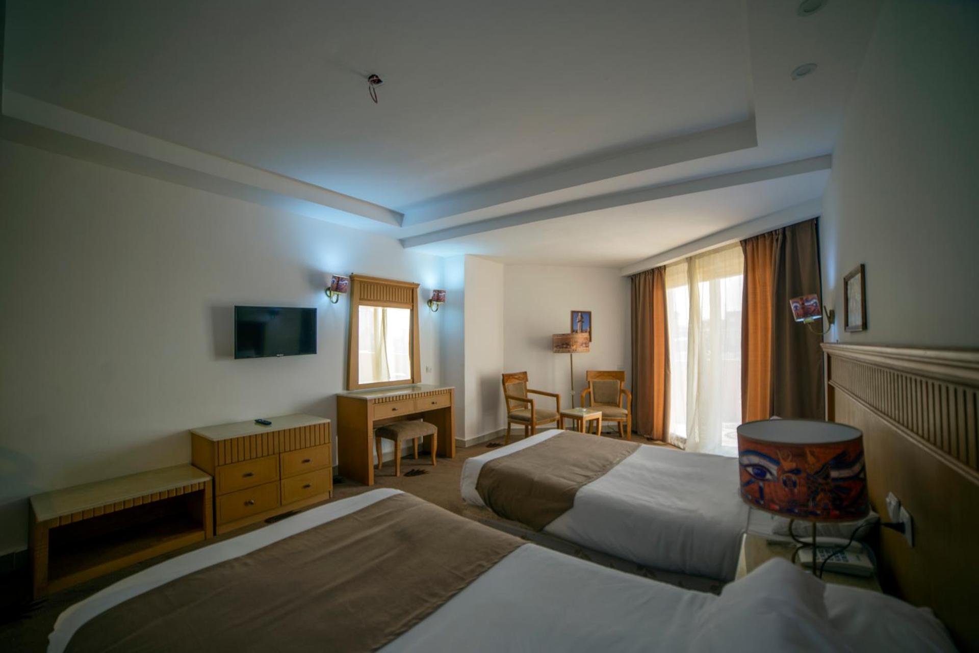 Regency Pyramids Hotel - Photo 94