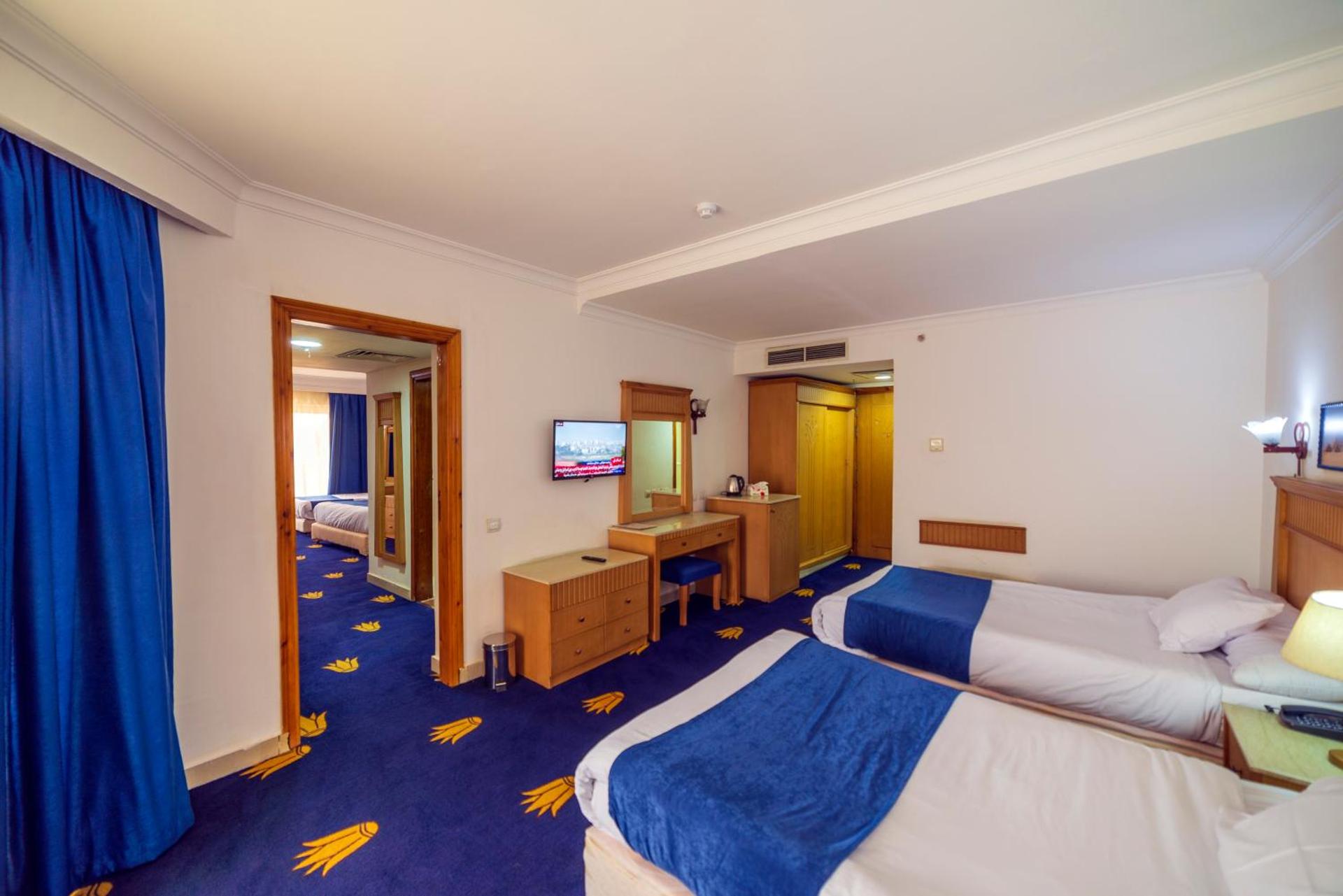 Regency Pyramids Hotel - Photo 24