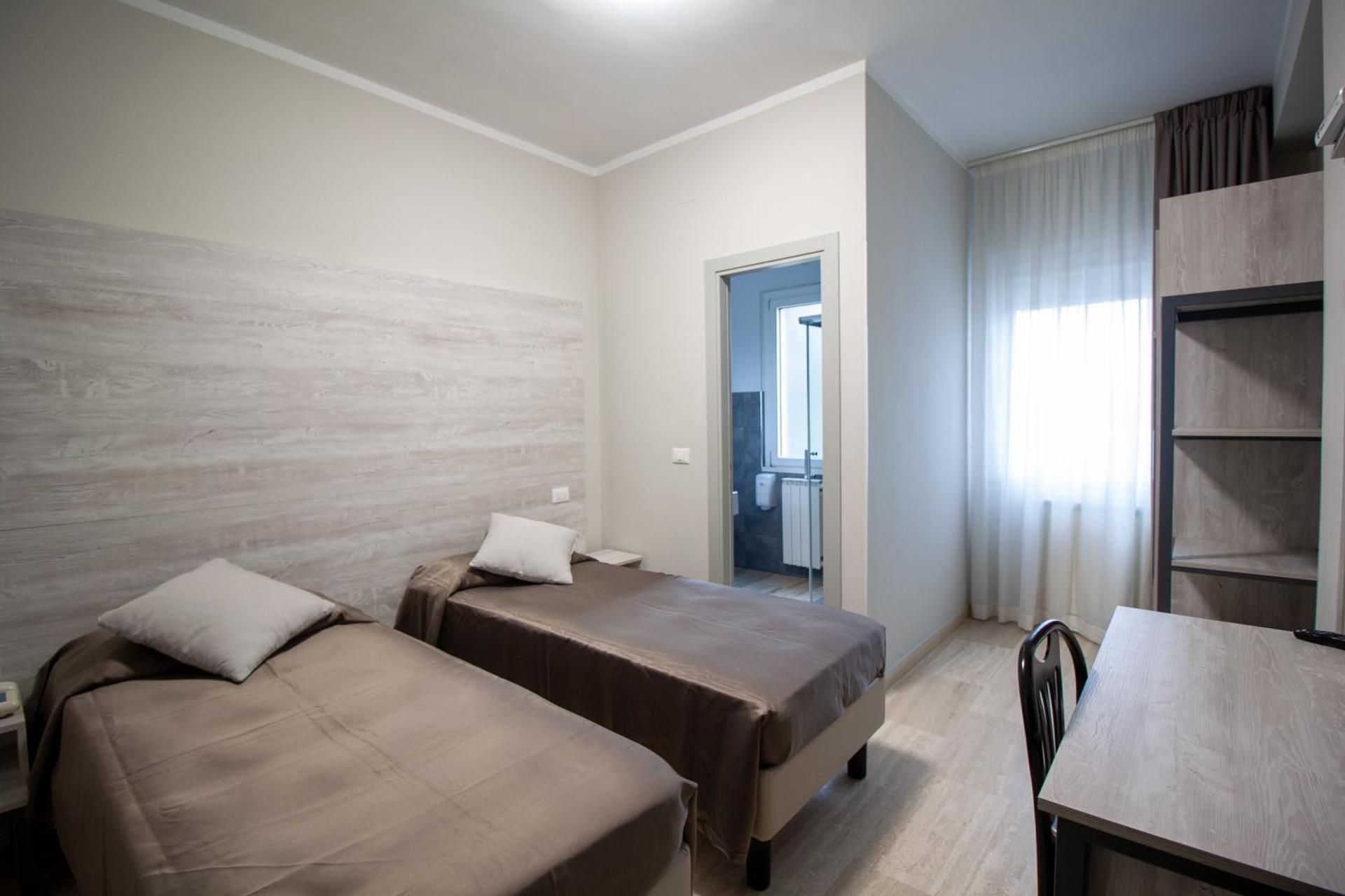 Hotel Europa - Photo 12