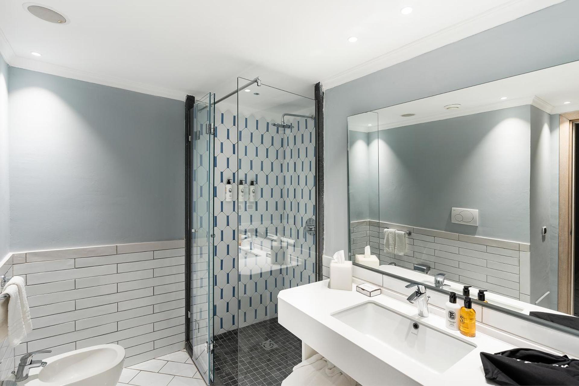 Therasia Resort Sea and SPA - The Leading Hotels of the World - Photo 89