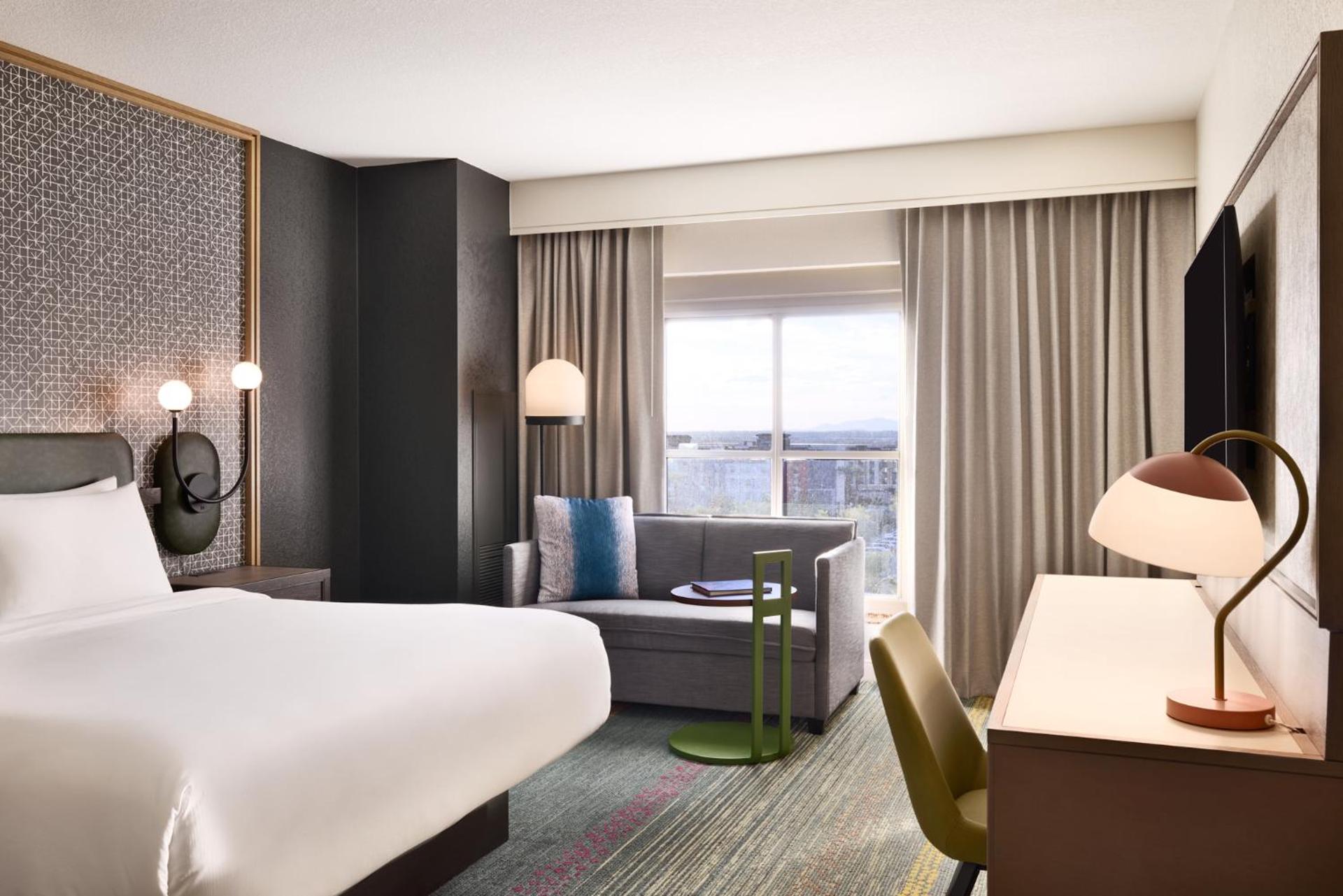 Renaissance Phoenix Glendale Hotel & Conference Center - Photo 4