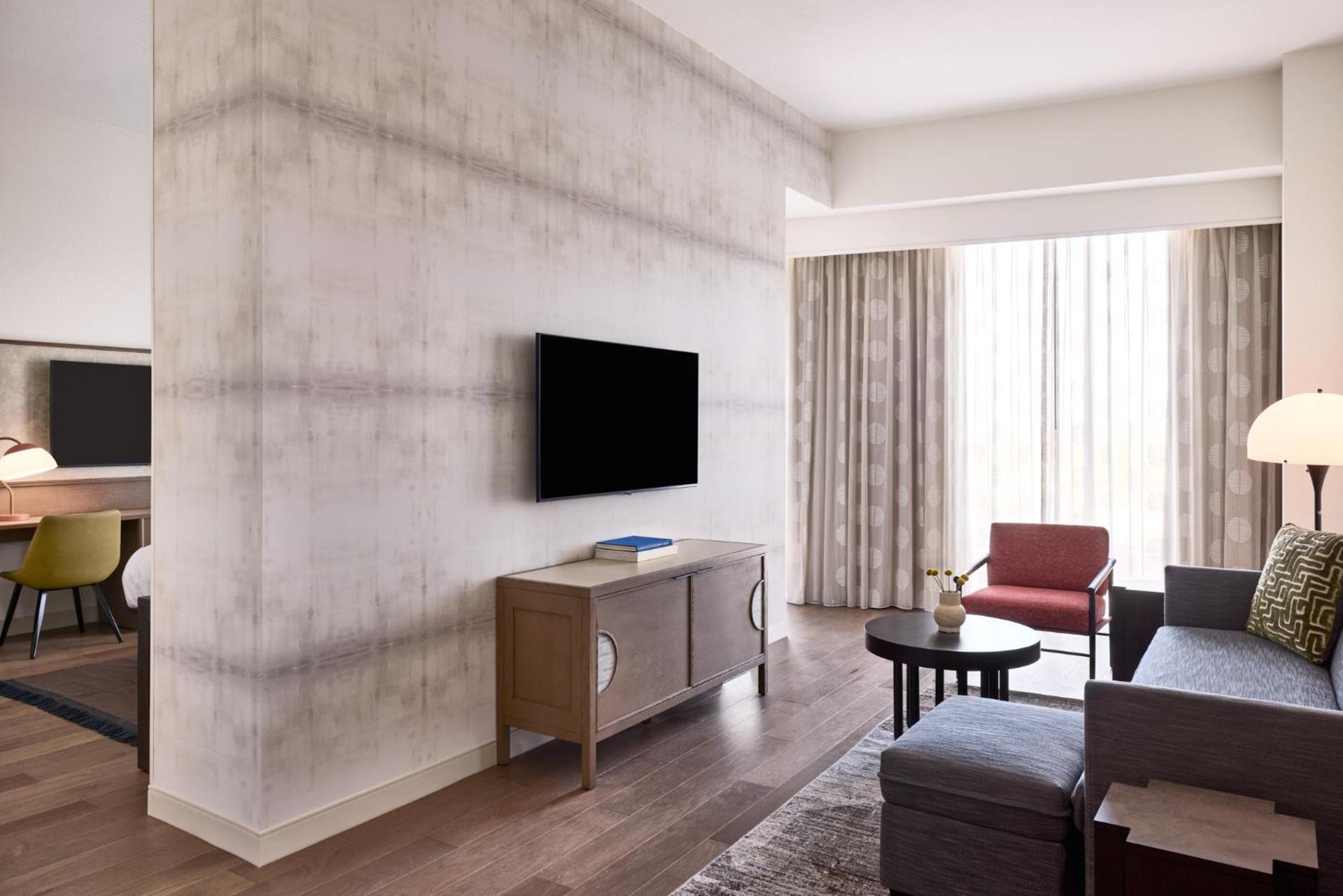 Renaissance Phoenix Glendale Hotel & Conference Center - Photo 22