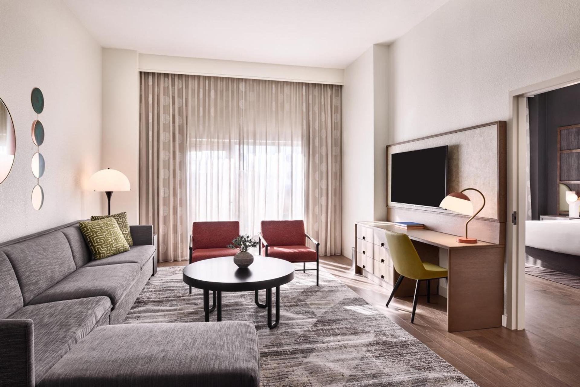 Renaissance Phoenix Glendale Hotel & Conference Center - Photo 37