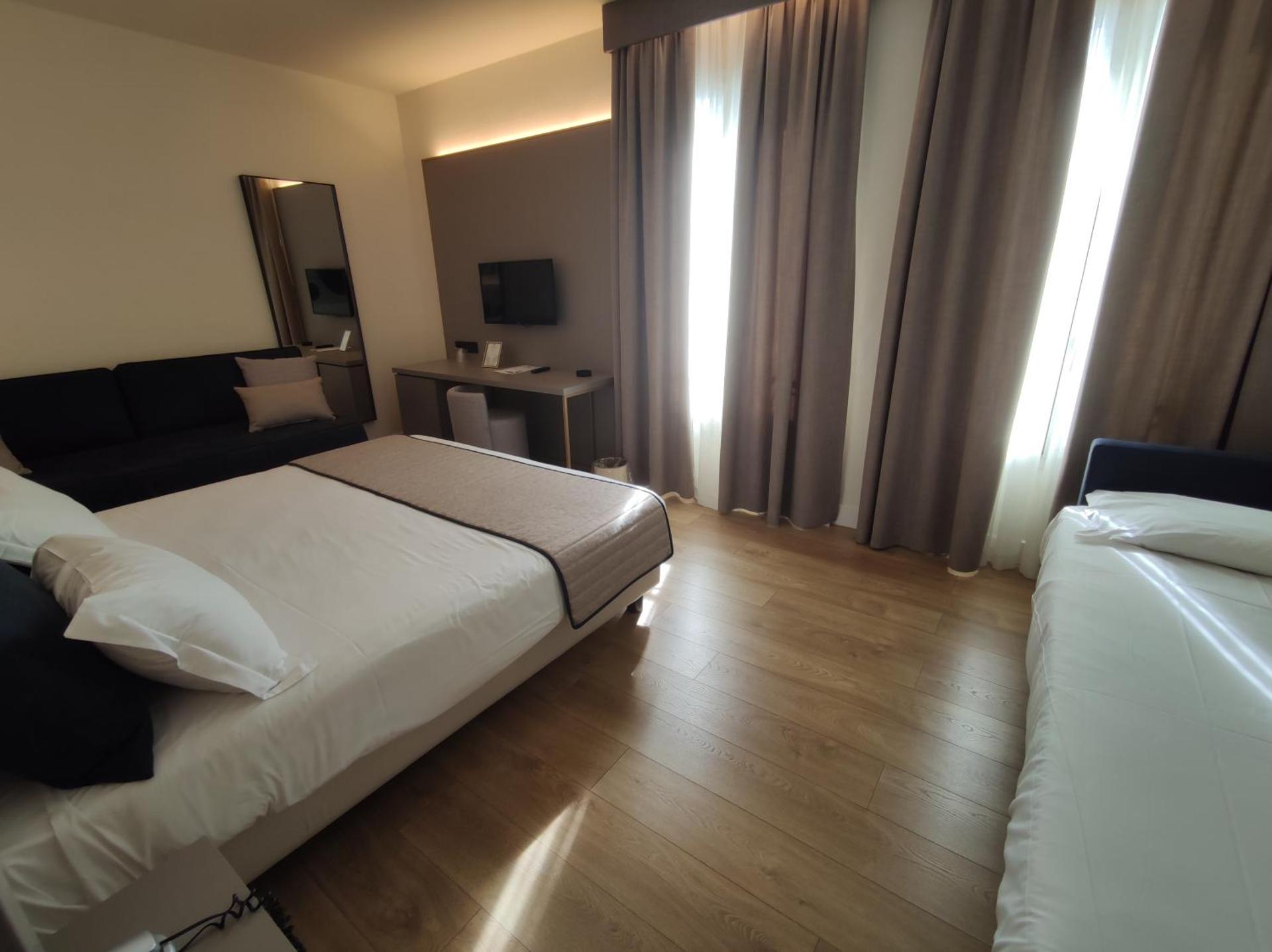 Vittoria Parc Hotel - Photo 2