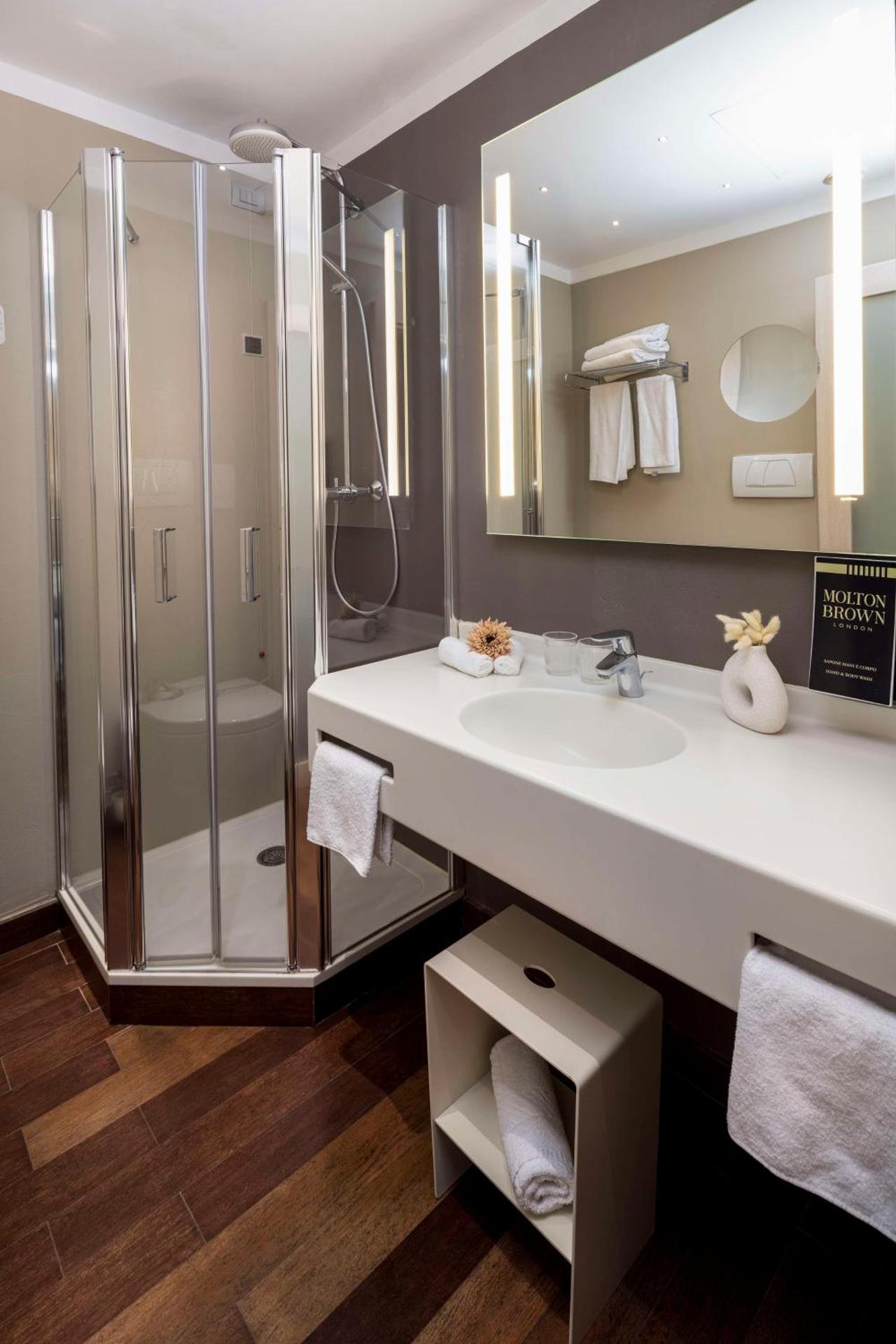 Best Western Plus City Hotel - Photo 5