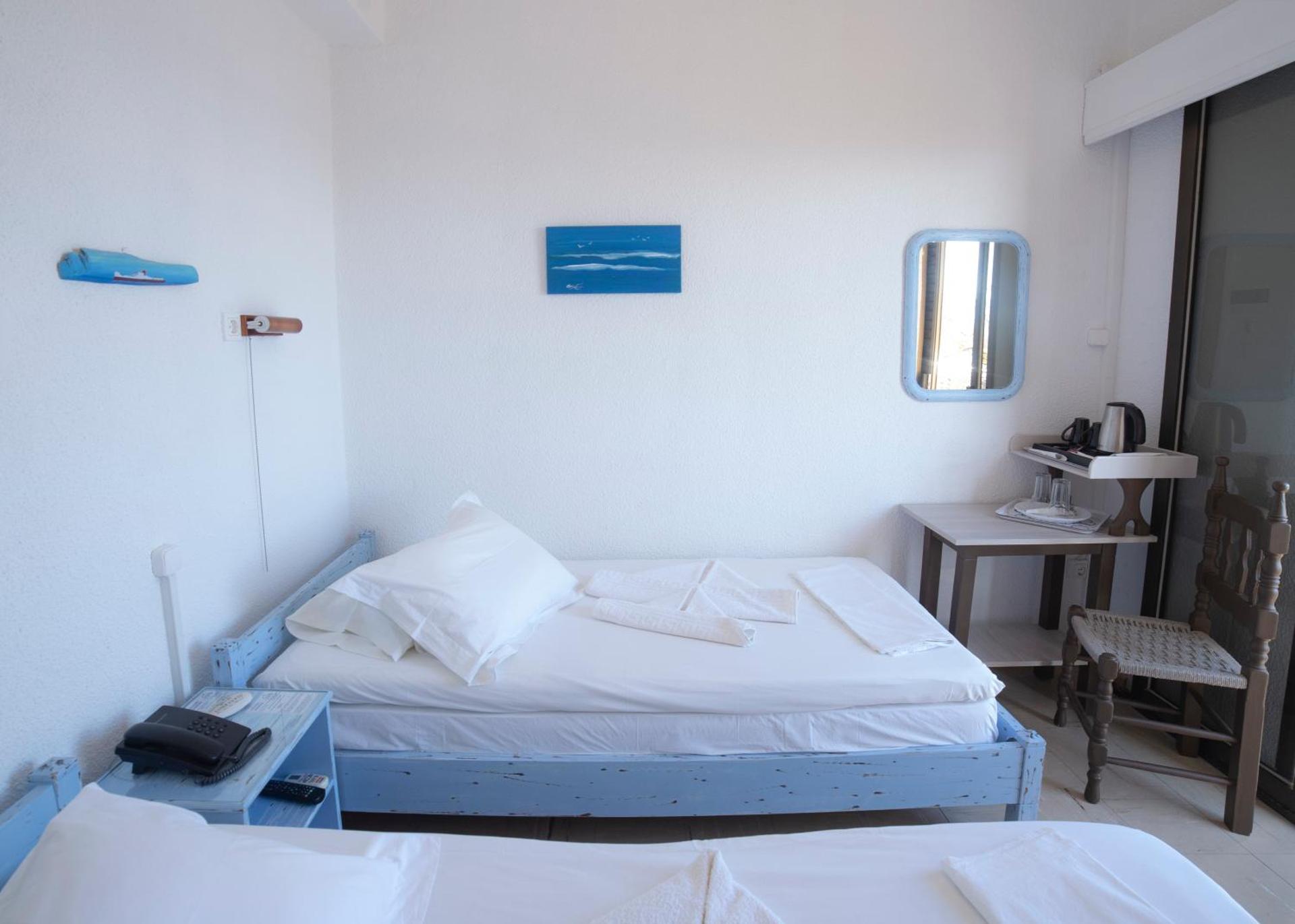 Marina Hotel - Photo 5