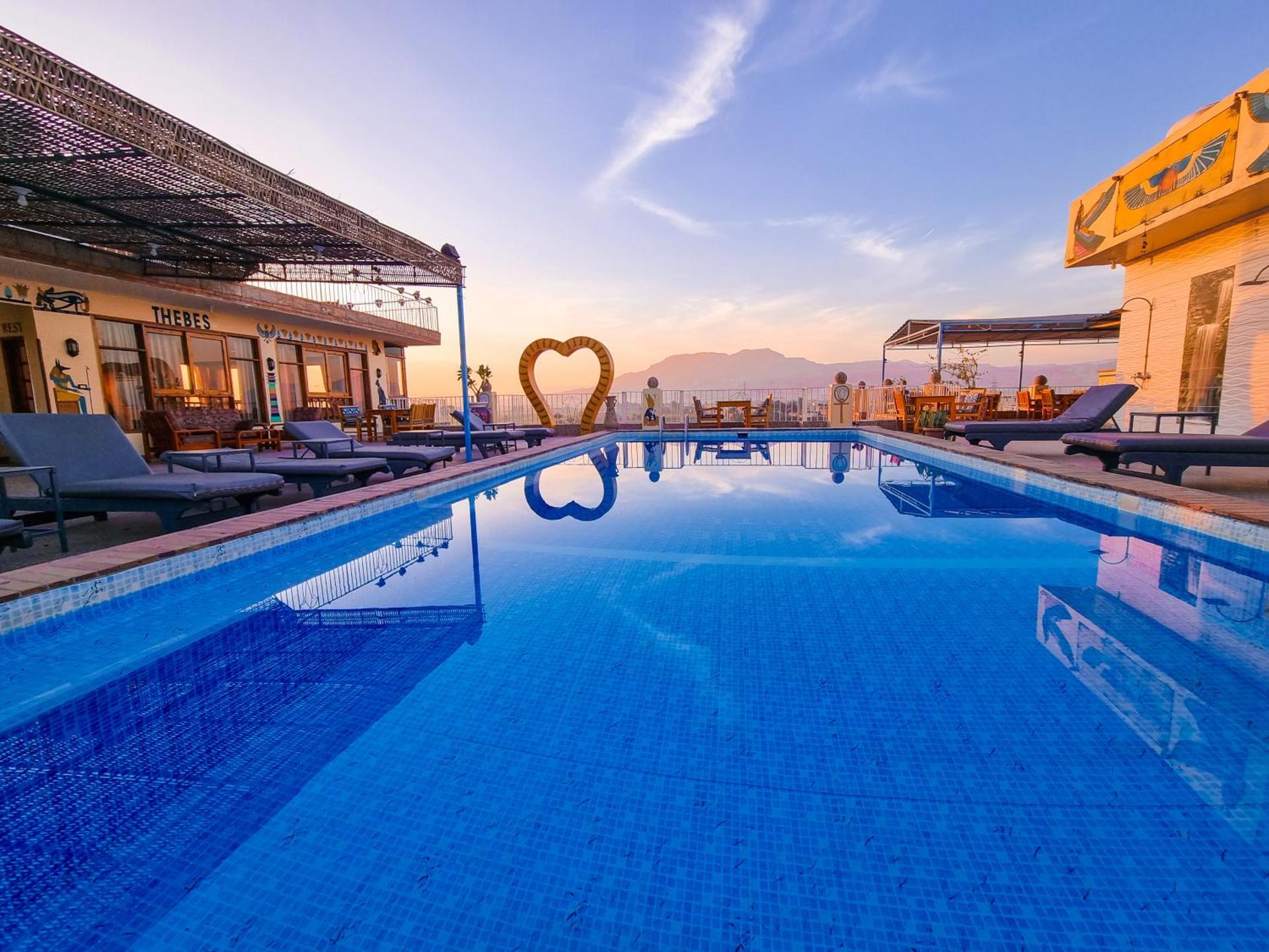 Thebes Hotel - Photo 5