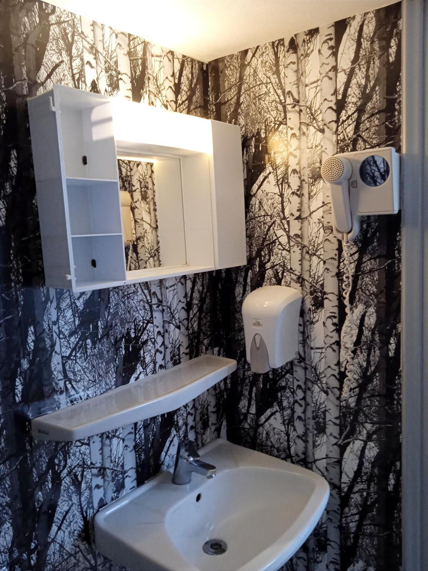 The Best - Photo 106