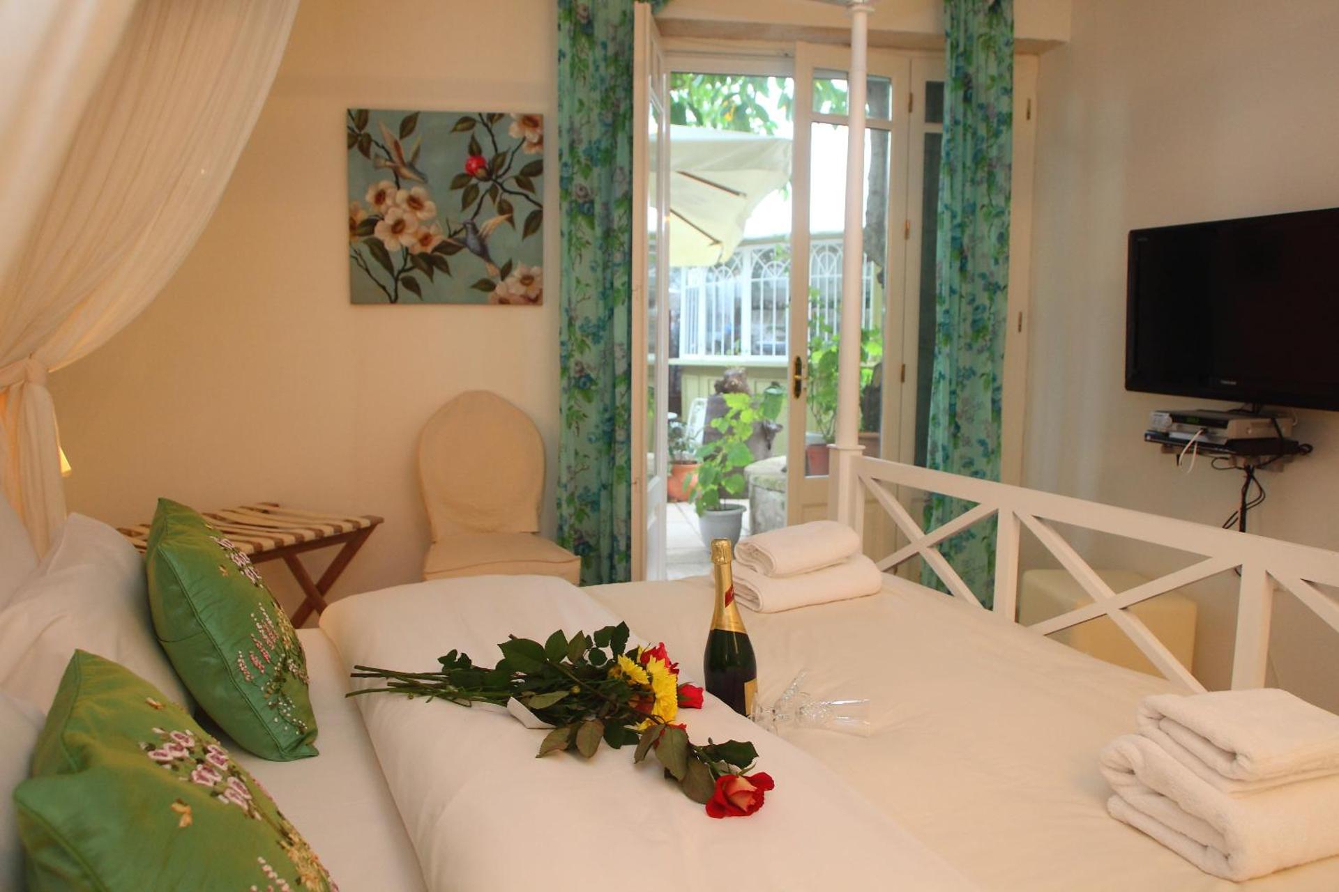 The Aigli - Photo 16